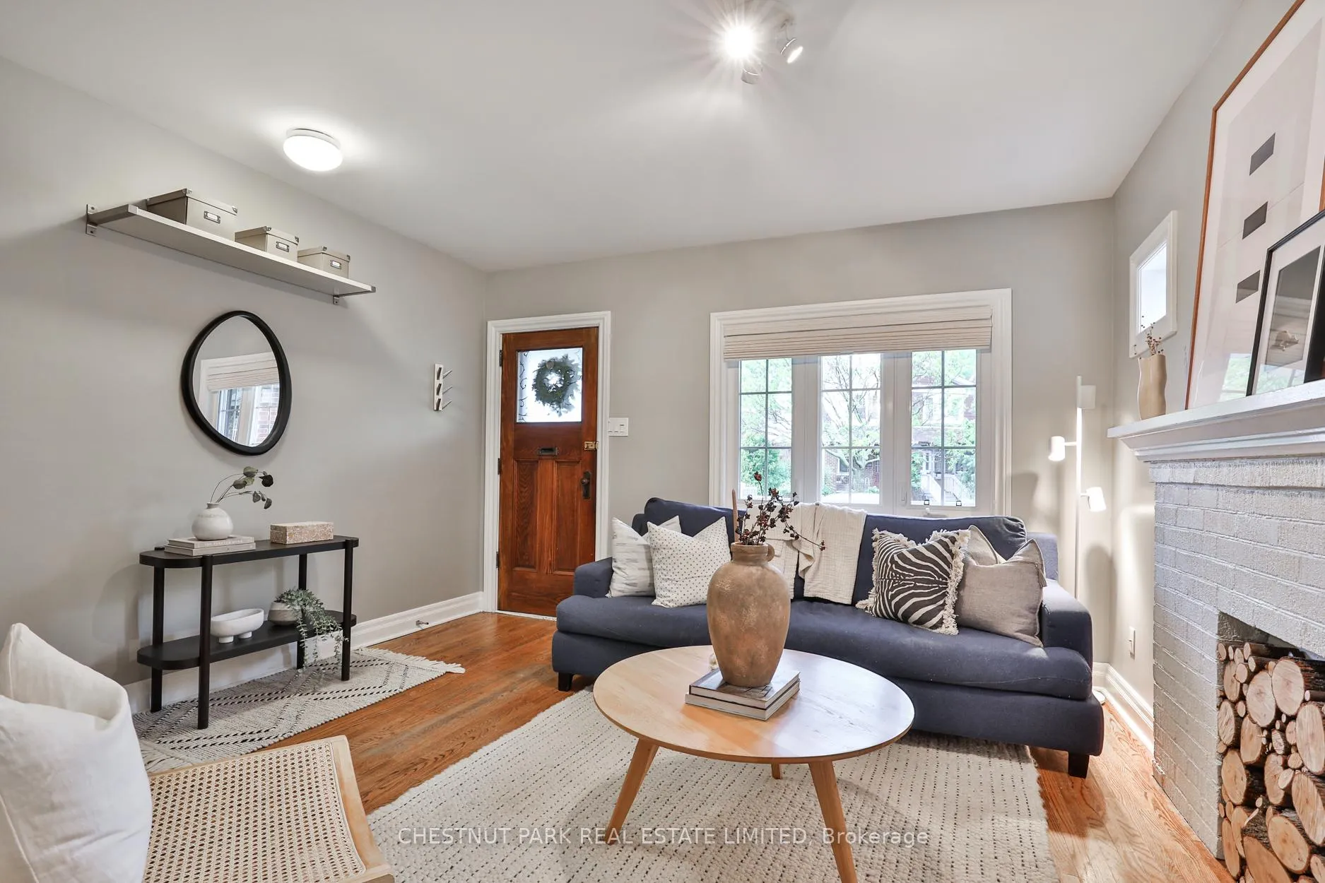 Photo 6 of 16 Dilworth Crescent, Toronto, Broadview North — HOMEH