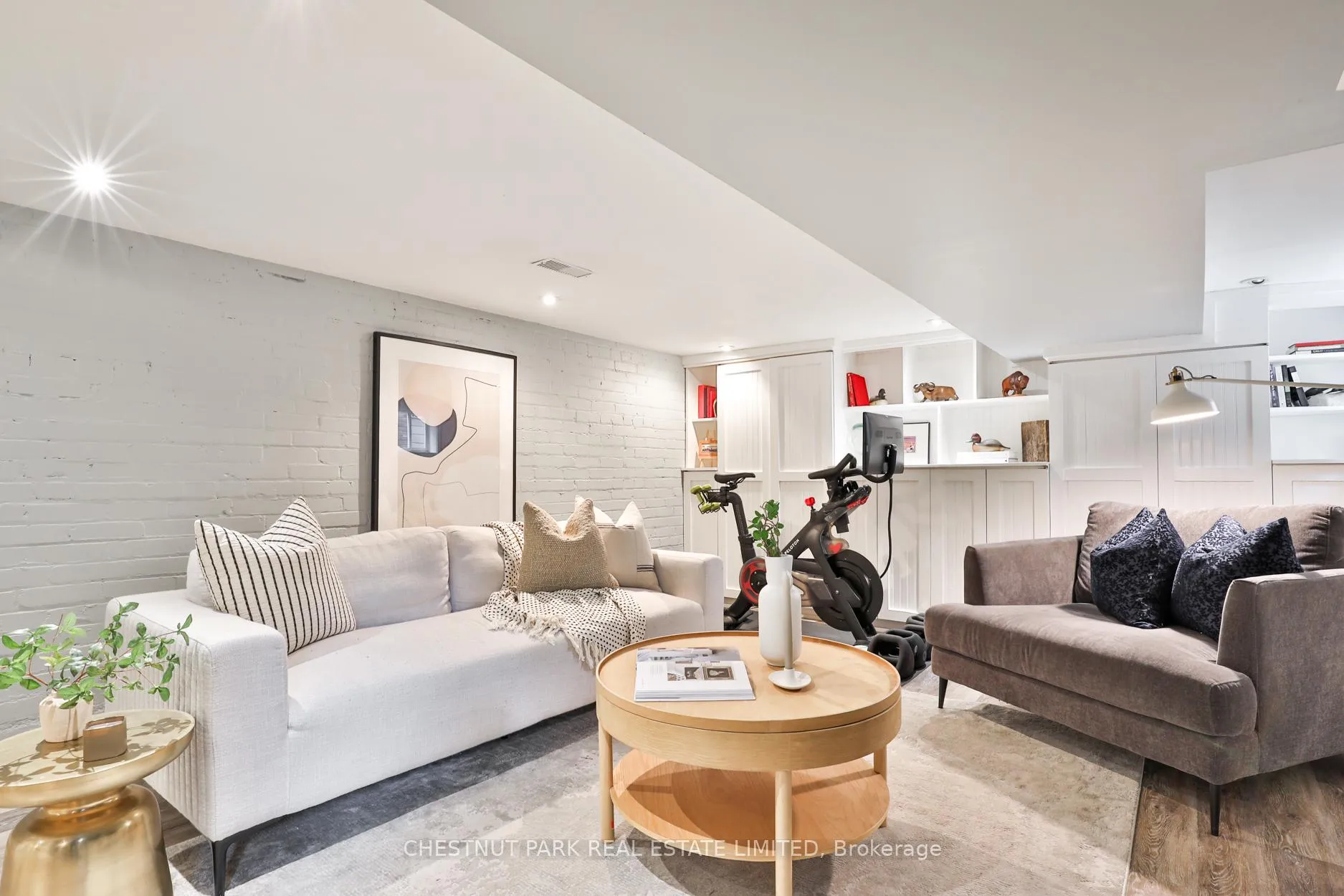 Photo 27 of 16 Dilworth Crescent, Toronto, Broadview North — HOMEH