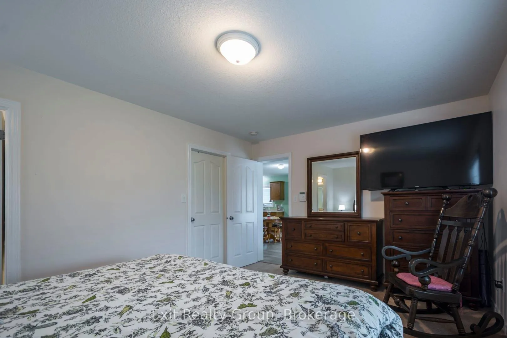 Photo 12 of 30 Aletha Drive, Prince Edward County, Wellington Ward — HOMEH