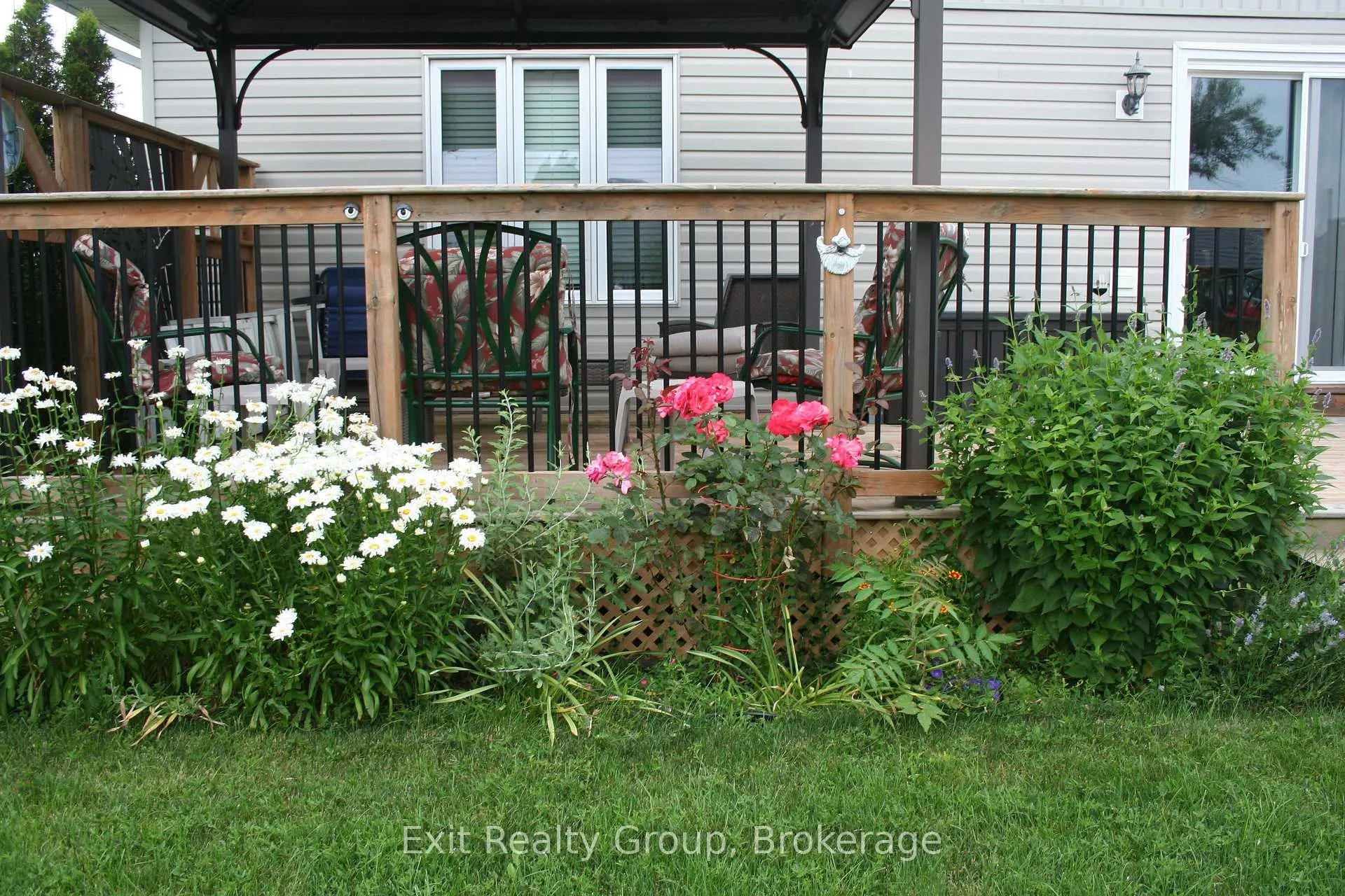 Photo 26 of 30 Aletha Drive, Prince Edward County, Wellington Ward — HOMEH