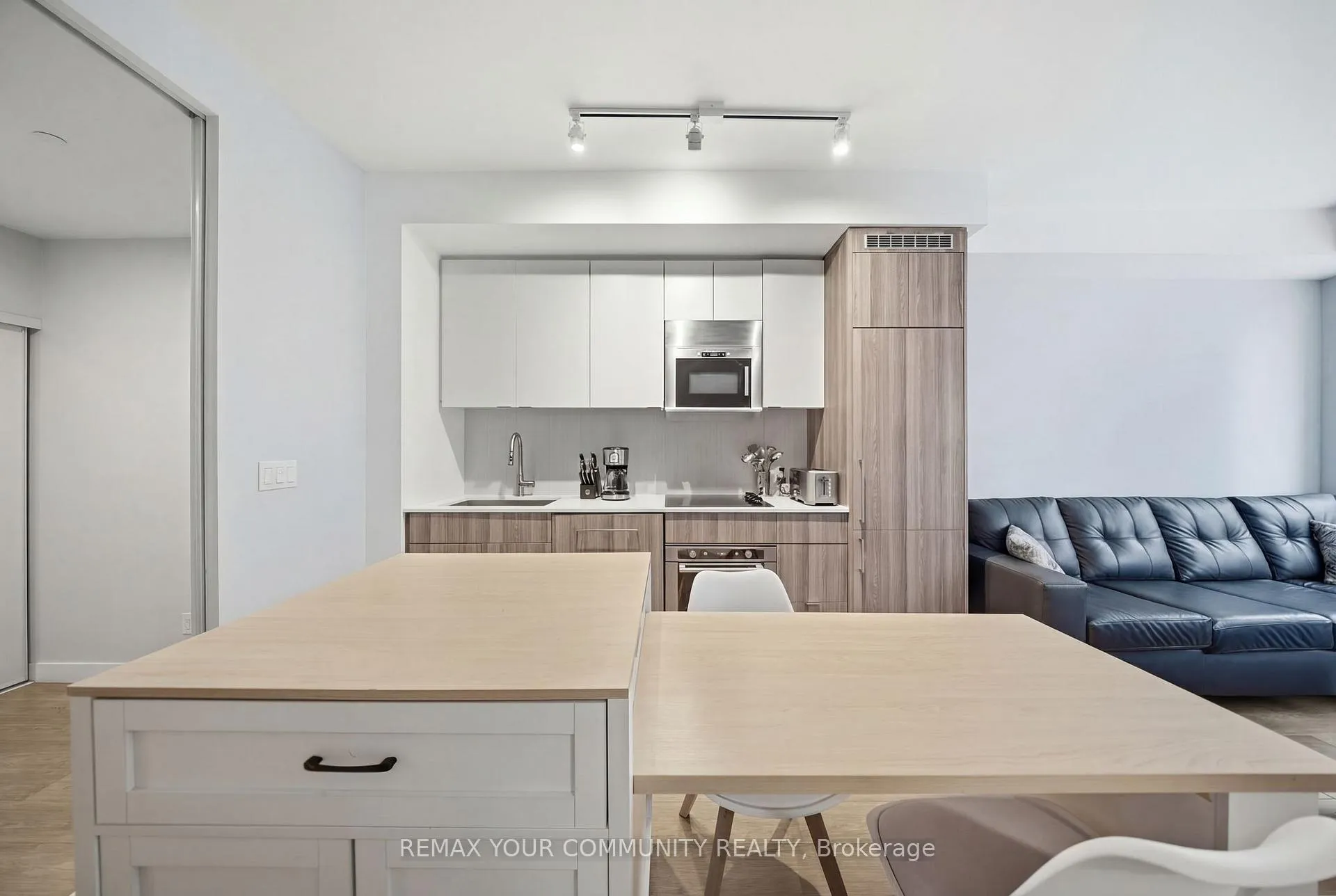 Photo 15 of Unit 312, 840 St Clair Avenue W, Toronto, Oakwood Village — HOMEH