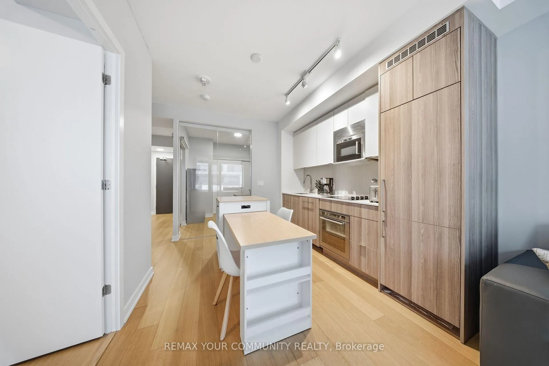 Photo 16 of Unit 312, 840 St Clair Avenue W, Toronto, Oakwood Village — HOMEH