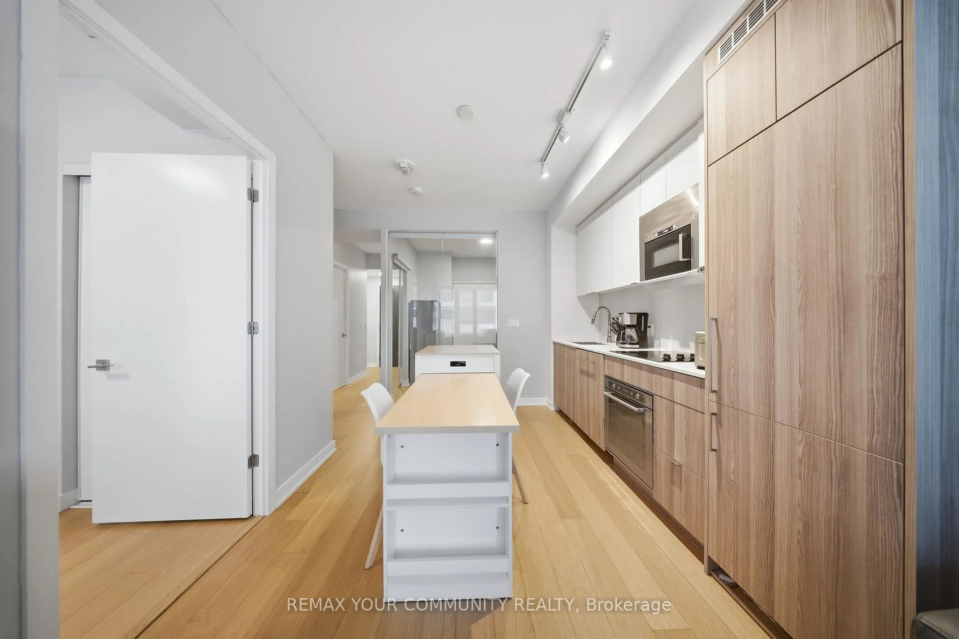 Photo 17 of Unit 312, 840 St Clair Avenue W, Toronto, Oakwood Village — HOMEH