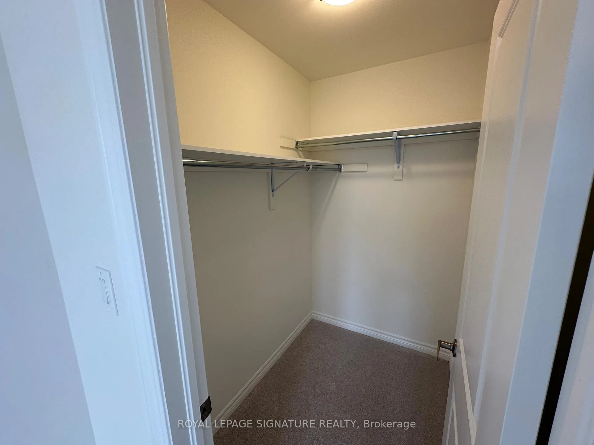 Photo 17 of 747 Carpenter Trail, Peterborough, Monaghan Ward 2 — HOMEH