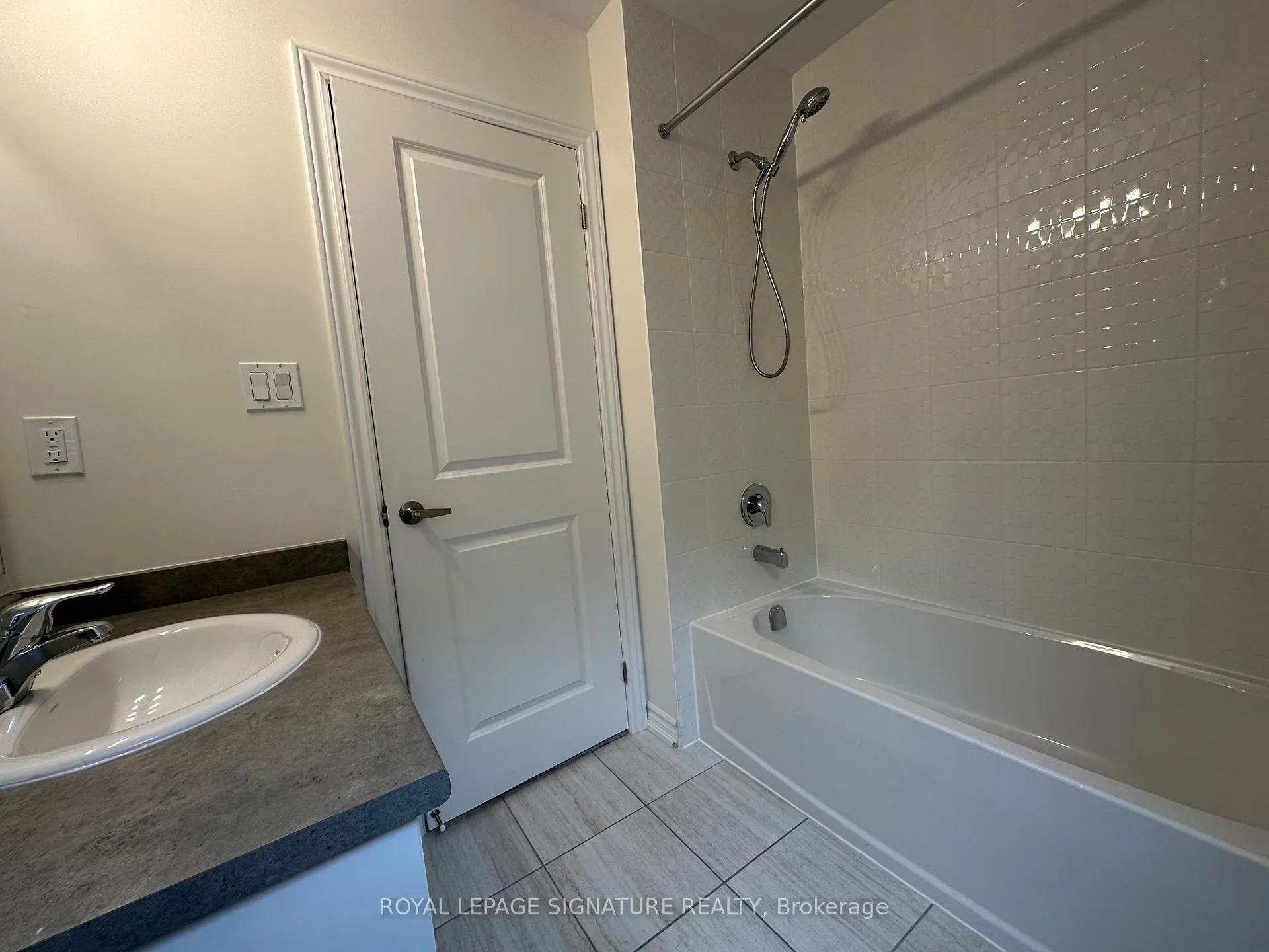 Photo 21 of 747 Carpenter Trail, Peterborough, Monaghan Ward 2 — HOMEH