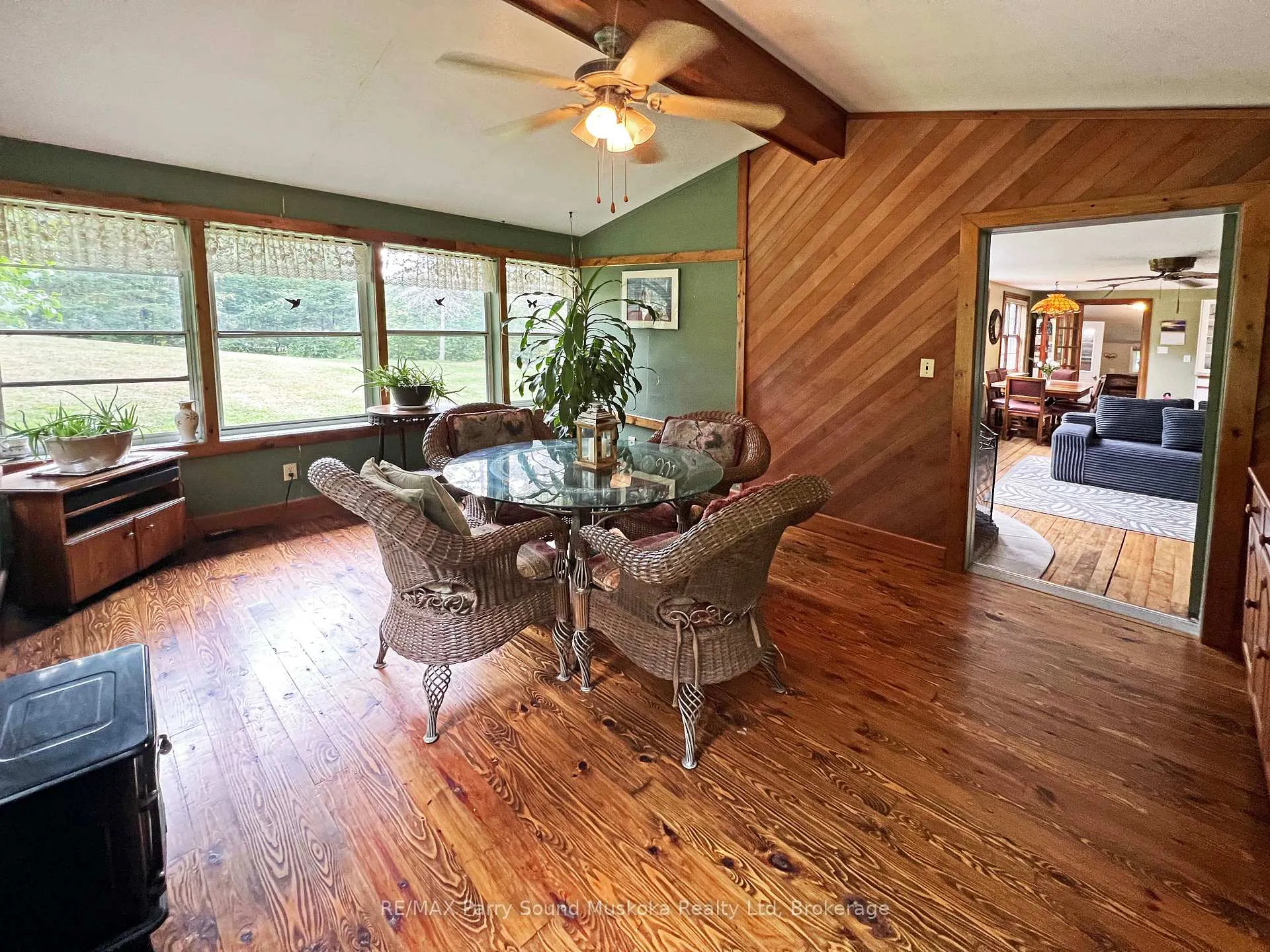Photo 14 of 159 Boundary Spur Road, Whitestone, Dunchurch — HOMEH