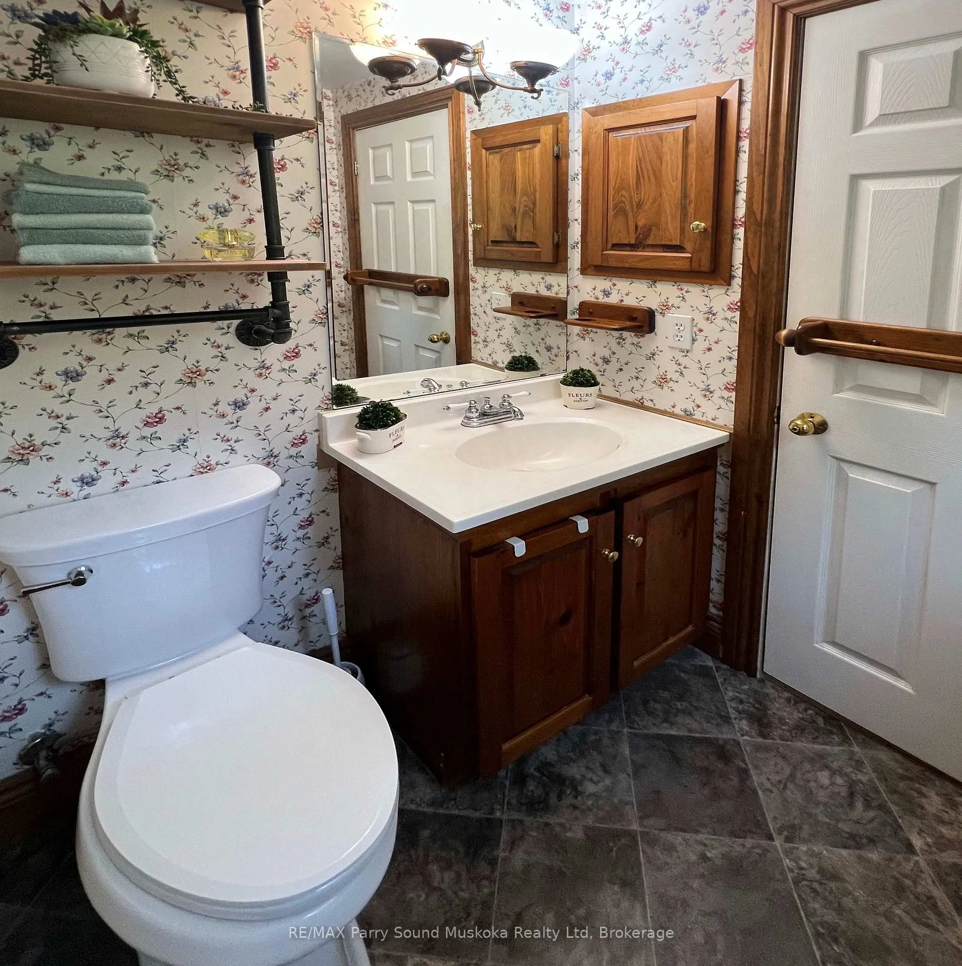 Photo 25 of 159 Boundary Spur Road, Whitestone, Dunchurch — HOMEH