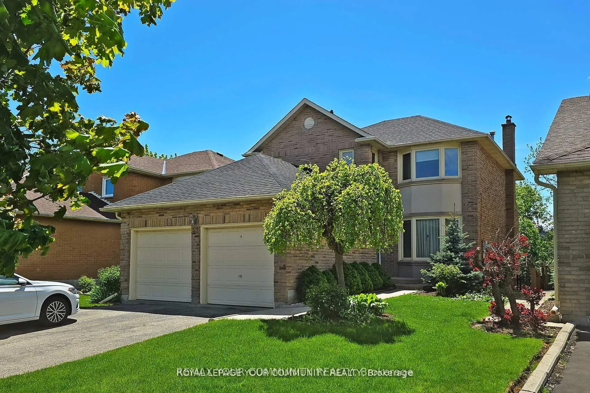 Photo 2 of Unit Lower, 52 Eleanor Circle, Richmond Hill, South Richvale — HOMEH