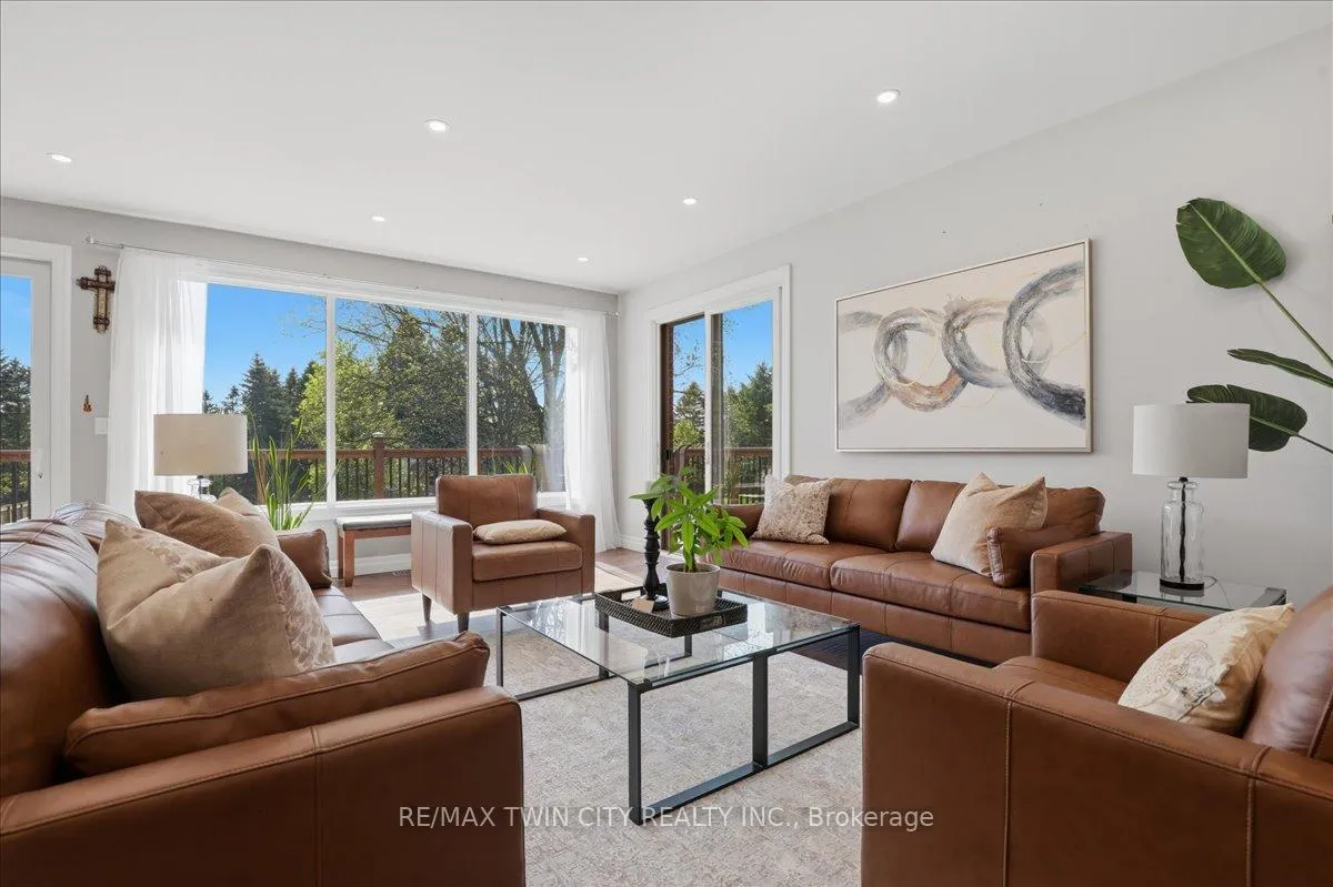 Photo 6 of 1438 Mannheim Road, Wilmot — HOMEH