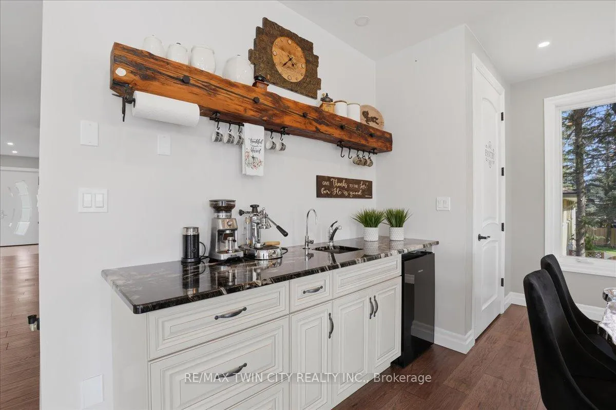 Photo 15 of 1438 Mannheim Road, Wilmot — HOMEH