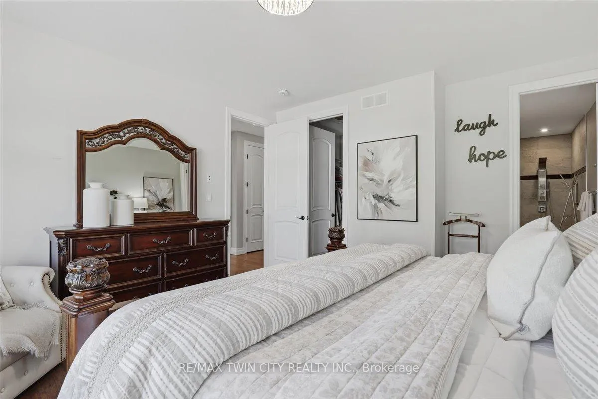 Photo 18 of 1438 Mannheim Road, Wilmot — HOMEH