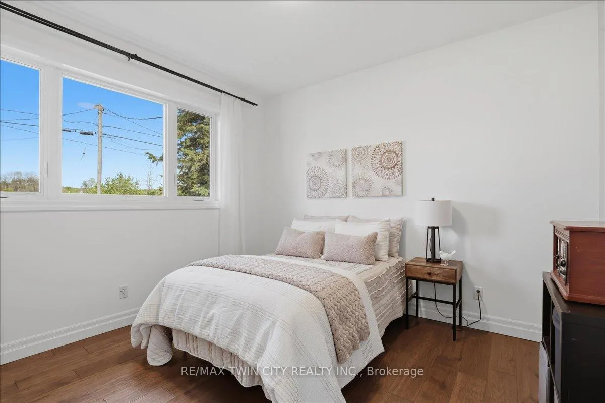 Photo 21 of 1438 Mannheim Road, Wilmot — HOMEH