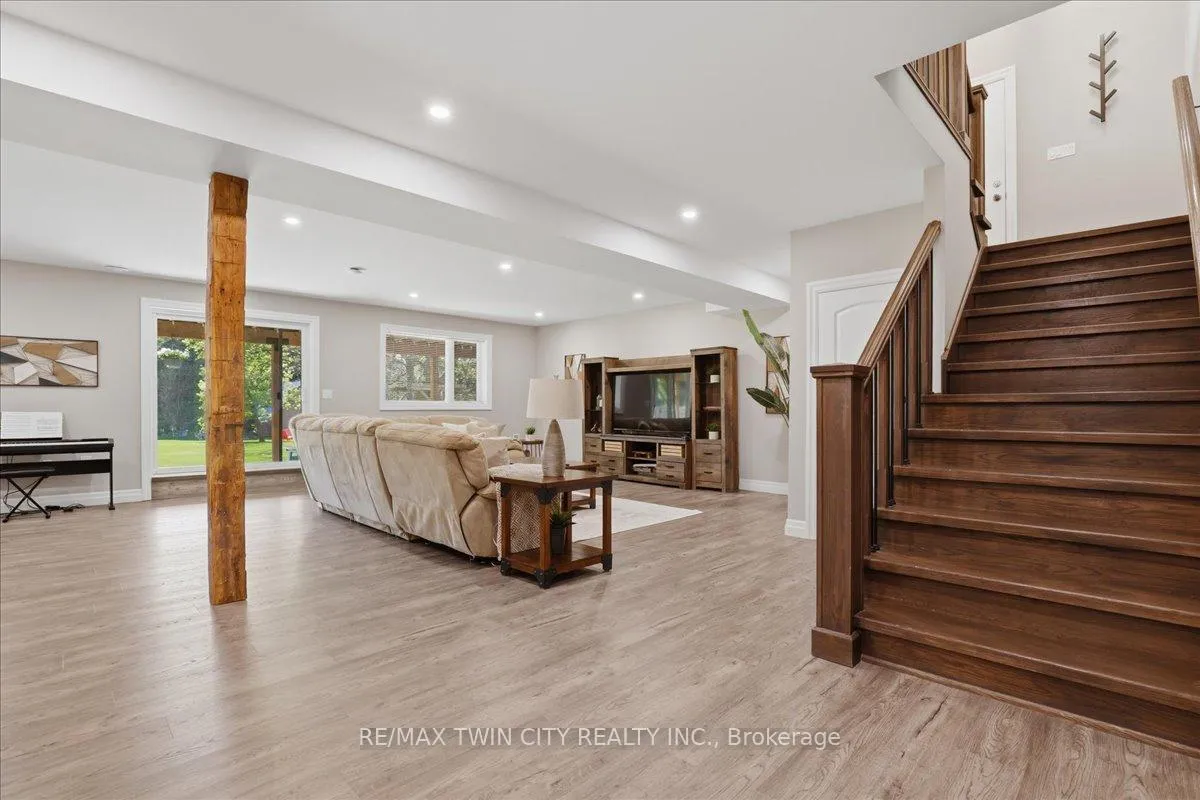 Photo 28 of 1438 Mannheim Road, Wilmot — HOMEH