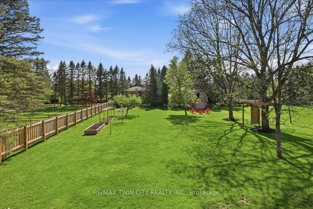 Photo 41 of 1438 Mannheim Road, Wilmot — HOMEH