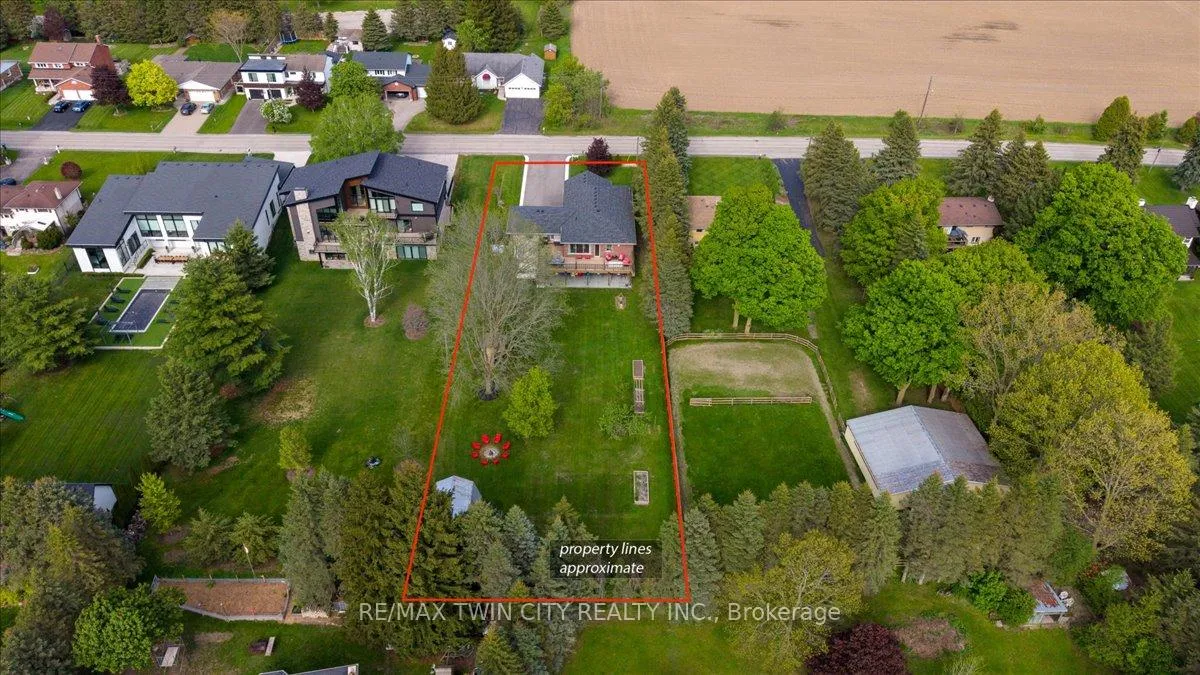 Photo 45 of 1438 Mannheim Road, Wilmot — HOMEH