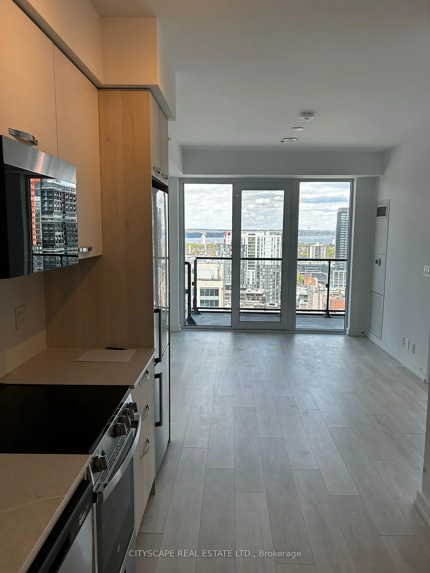 Photo 3 of Unit 2204, 75 James Street, Hamilton, Durand — HOMEH