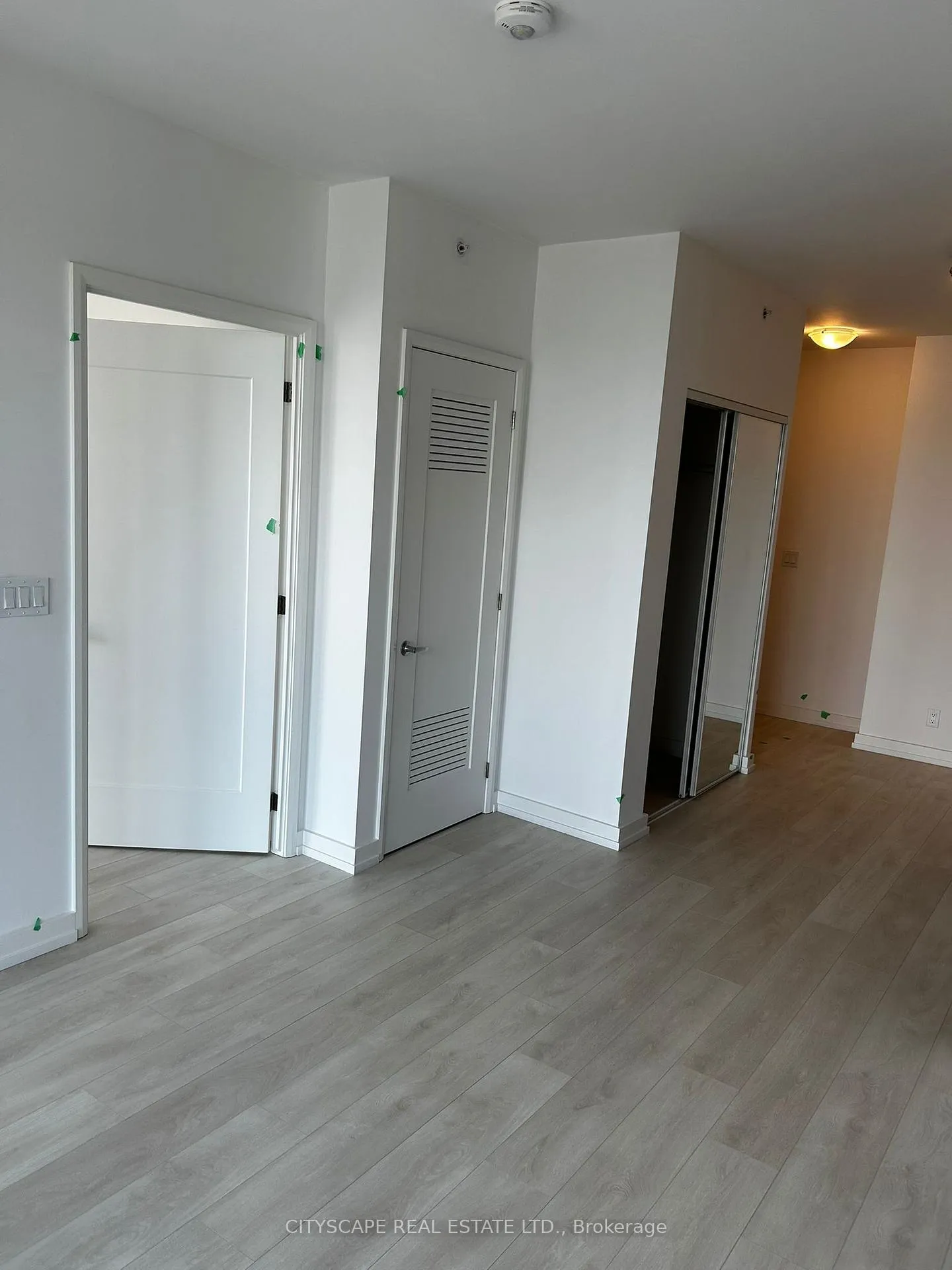 Photo 4 of Unit 2204, 75 James Street, Hamilton, Durand — HOMEH