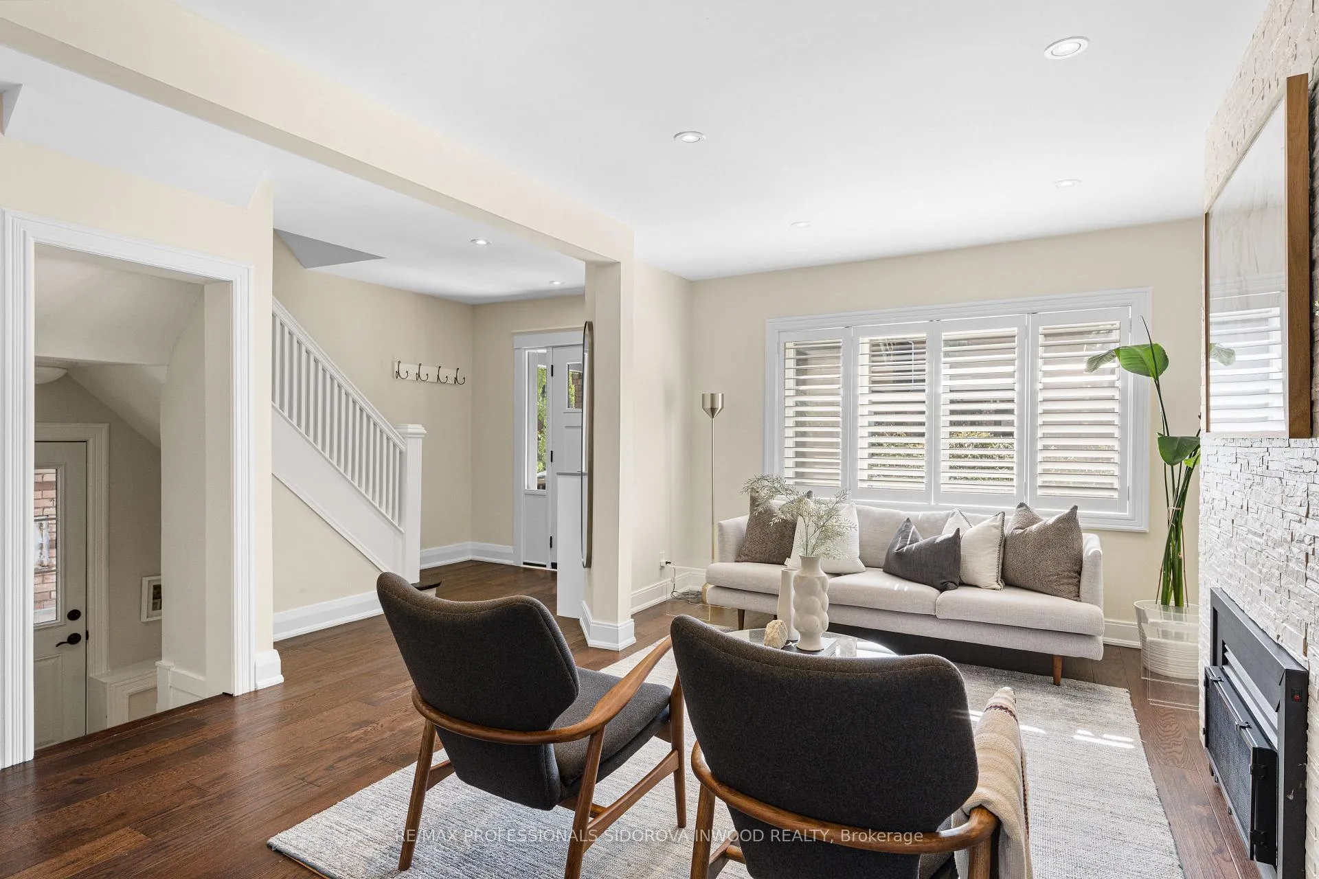 Photo 5 of 707 Windermere Avenue, Toronto, Runnymede-Bloor West Village — HOMEH