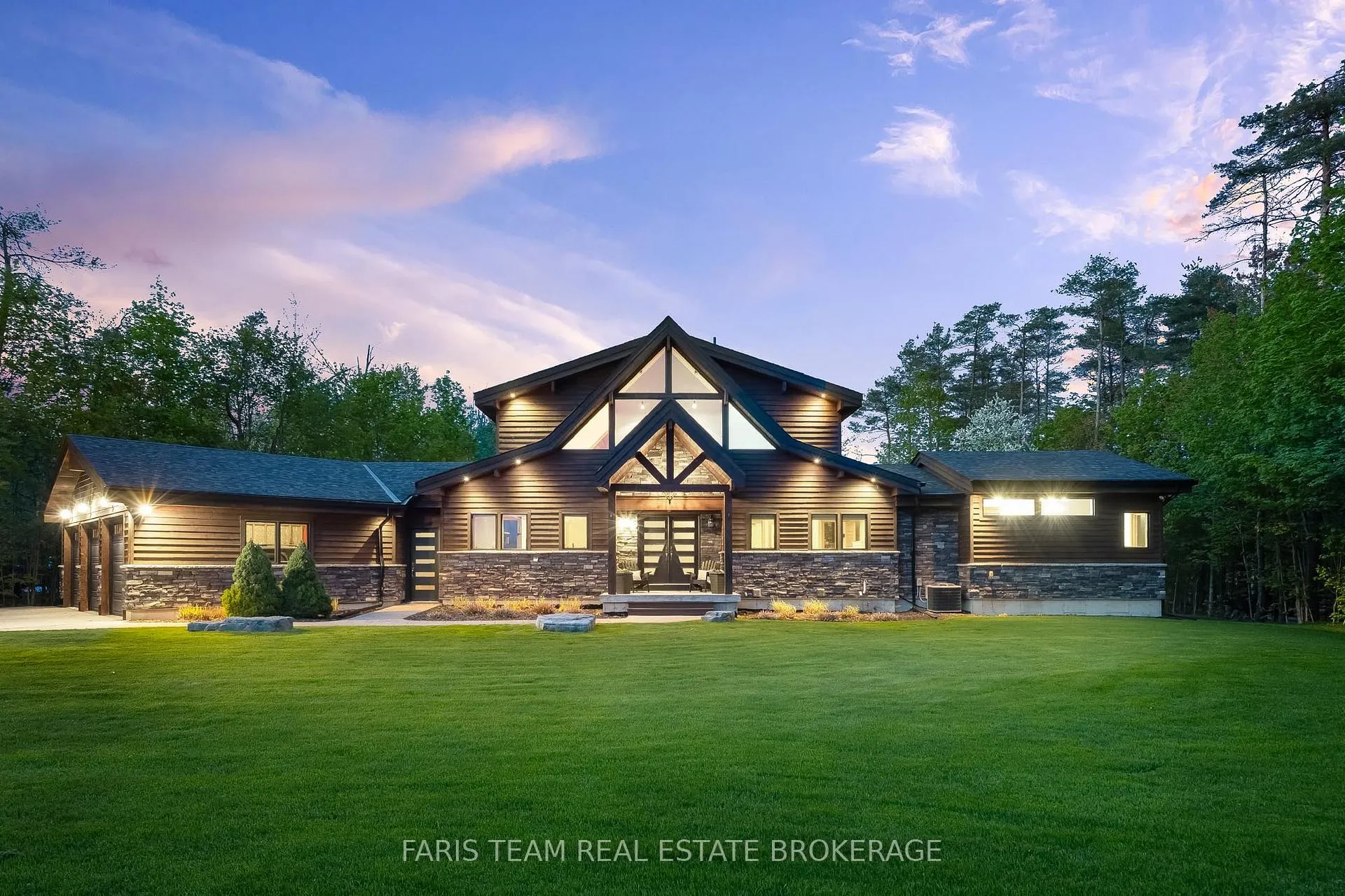 Photo 1 of 22 Houben Crescent, Oro-Medonte, Rural Oro-Medonte — HOMEH