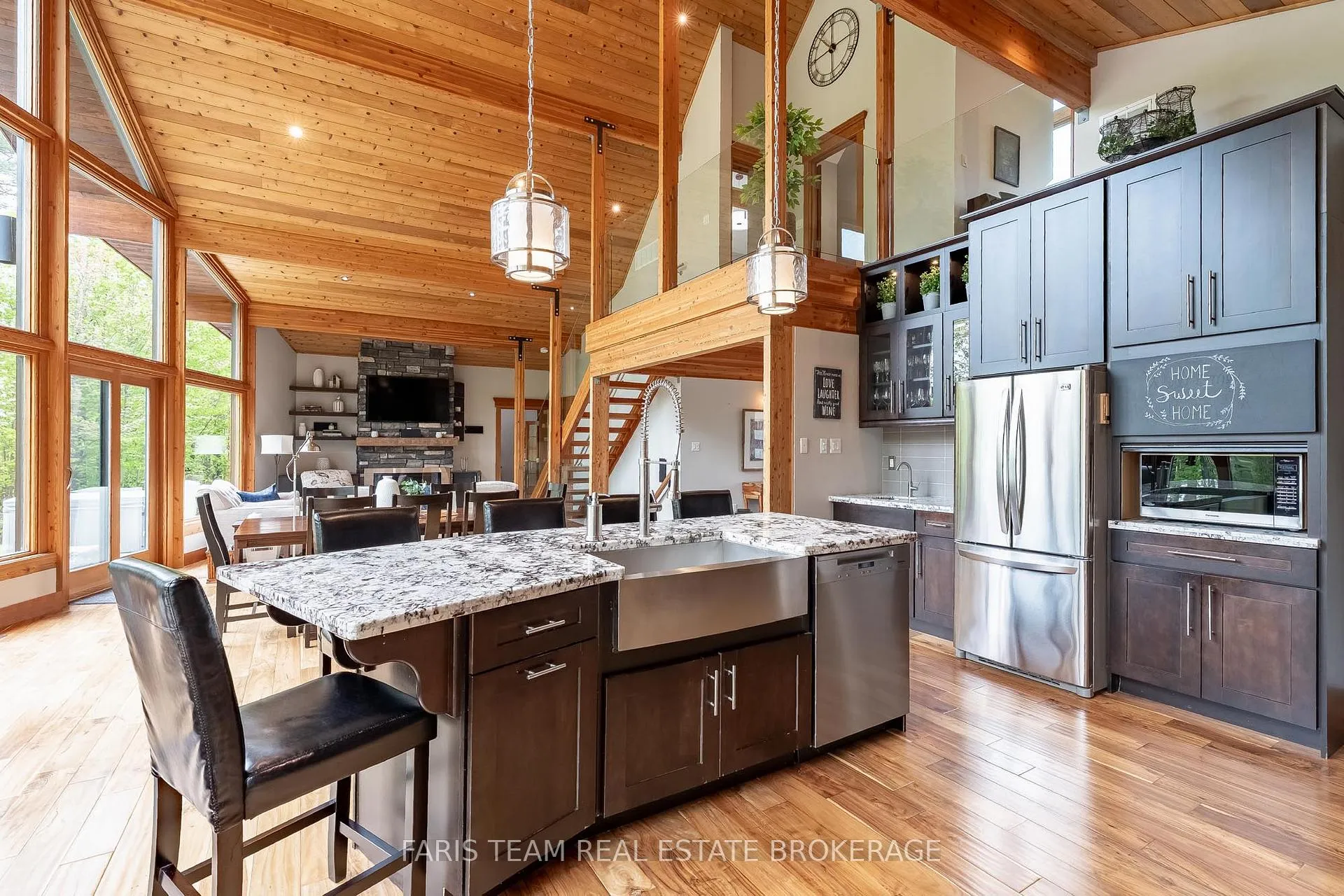 Photo 10 of 22 Houben Crescent, Oro-Medonte, Rural Oro-Medonte — HOMEH