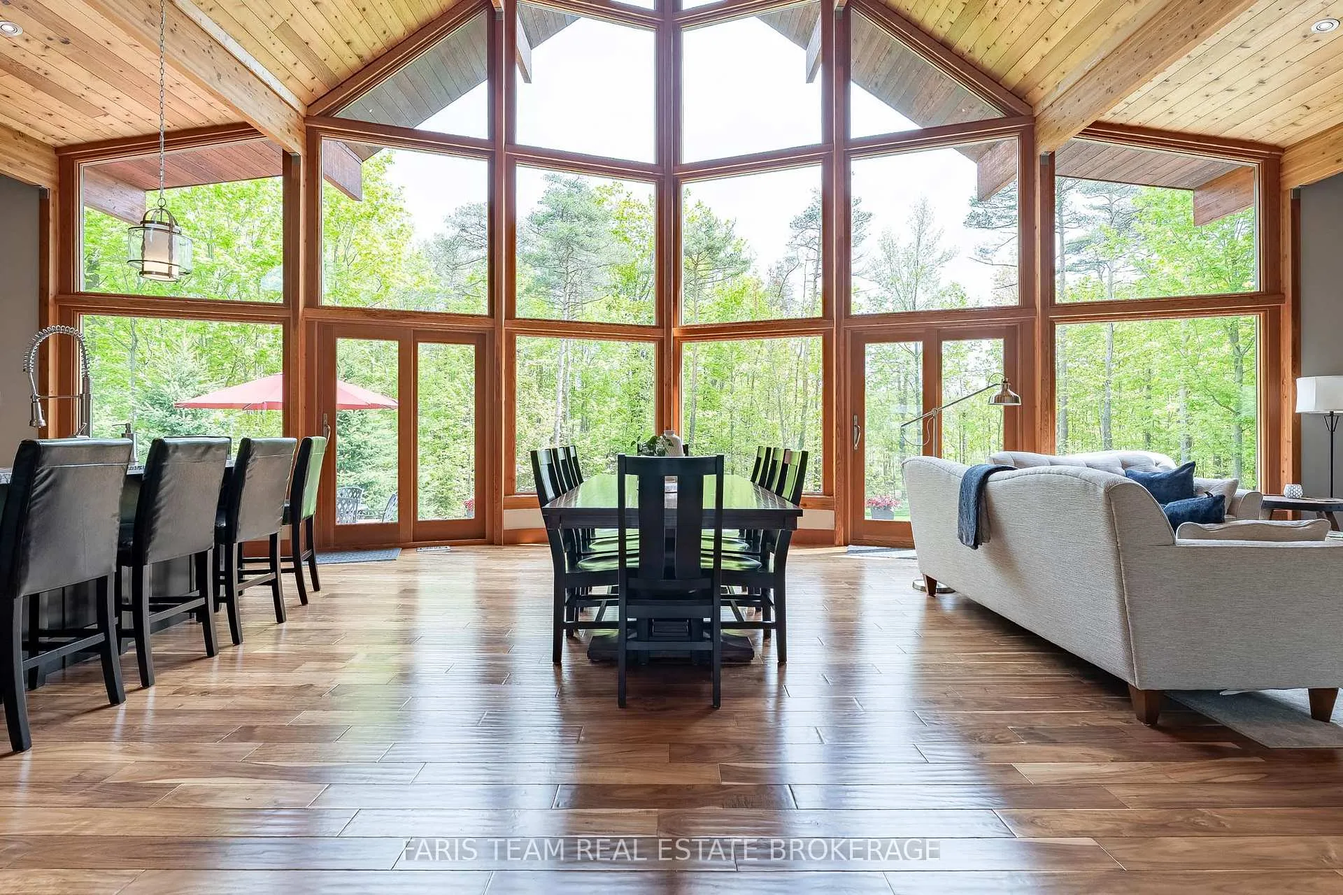Photo 11 of 22 Houben Crescent, Oro-Medonte, Rural Oro-Medonte — HOMEH