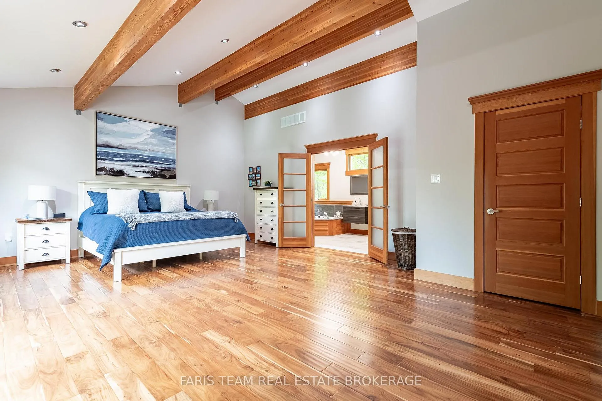 Photo 18 of 22 Houben Crescent, Oro-Medonte, Rural Oro-Medonte — HOMEH