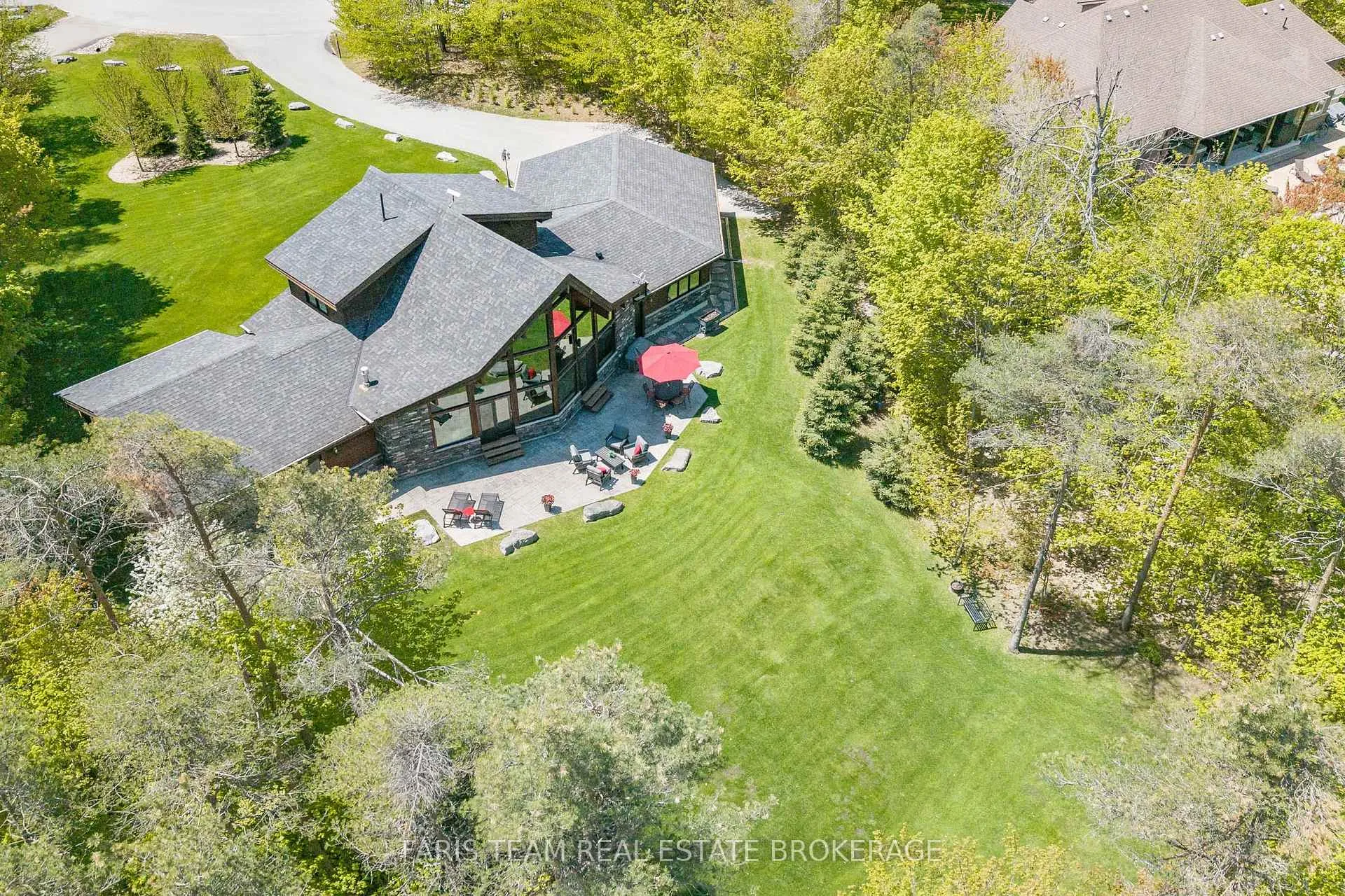 Photo 47 of 22 Houben Crescent, Oro-Medonte, Rural Oro-Medonte — HOMEH