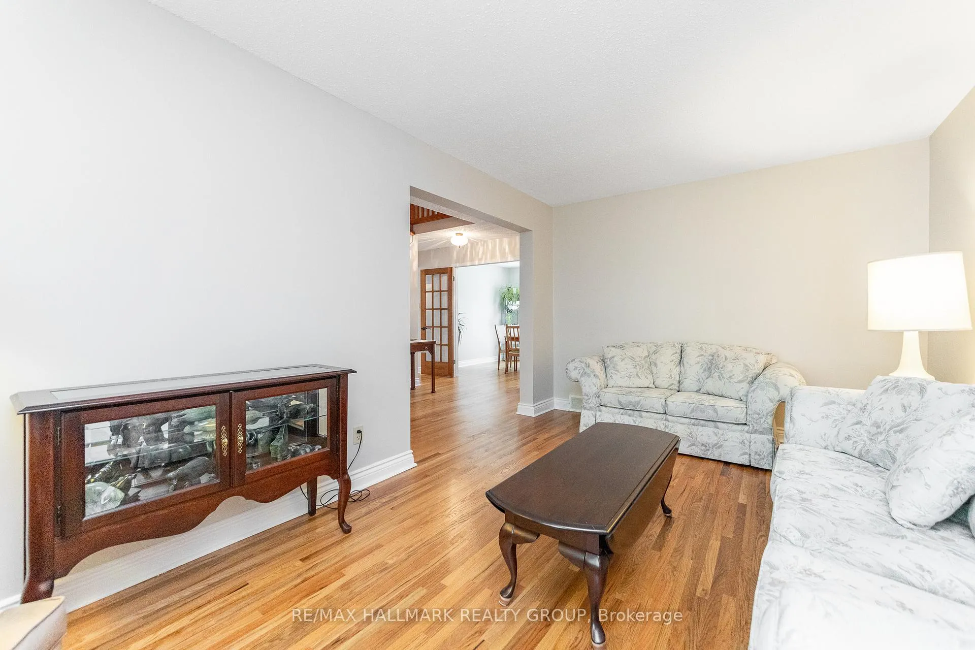 Photo 6 of 8 Trotting Way, Ottawa, Kanata - Bridlewood — HOMEH