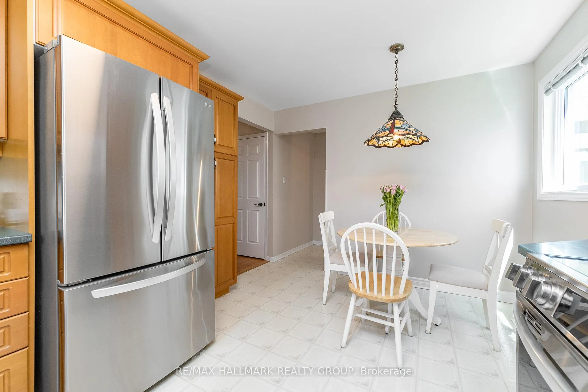 Photo 16 of 8 Trotting Way, Ottawa, Kanata - Bridlewood — HOMEH