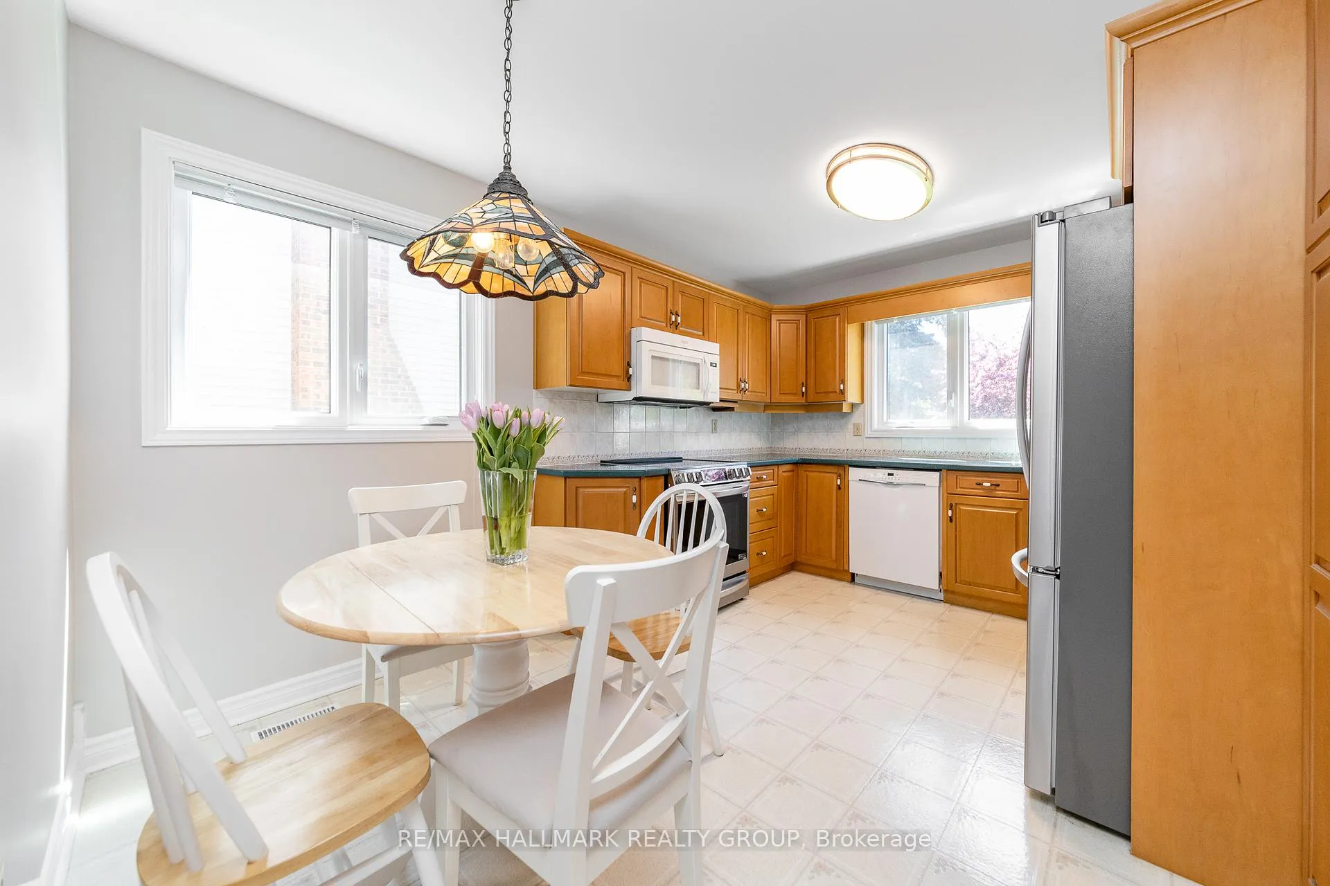 Photo 17 of 8 Trotting Way, Ottawa, Kanata - Bridlewood — HOMEH