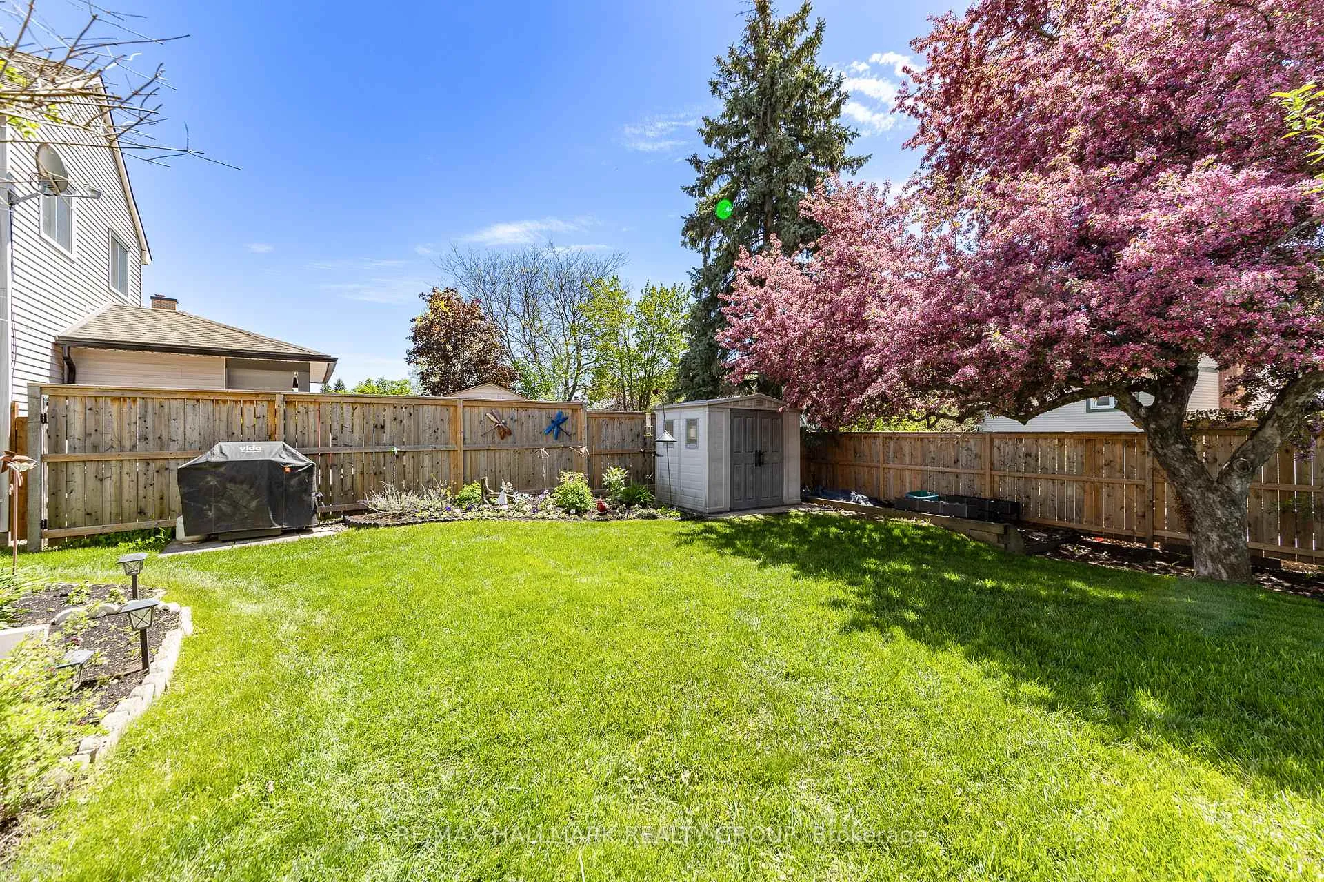 Photo 42 of 8 Trotting Way, Ottawa, Kanata - Bridlewood — HOMEH
