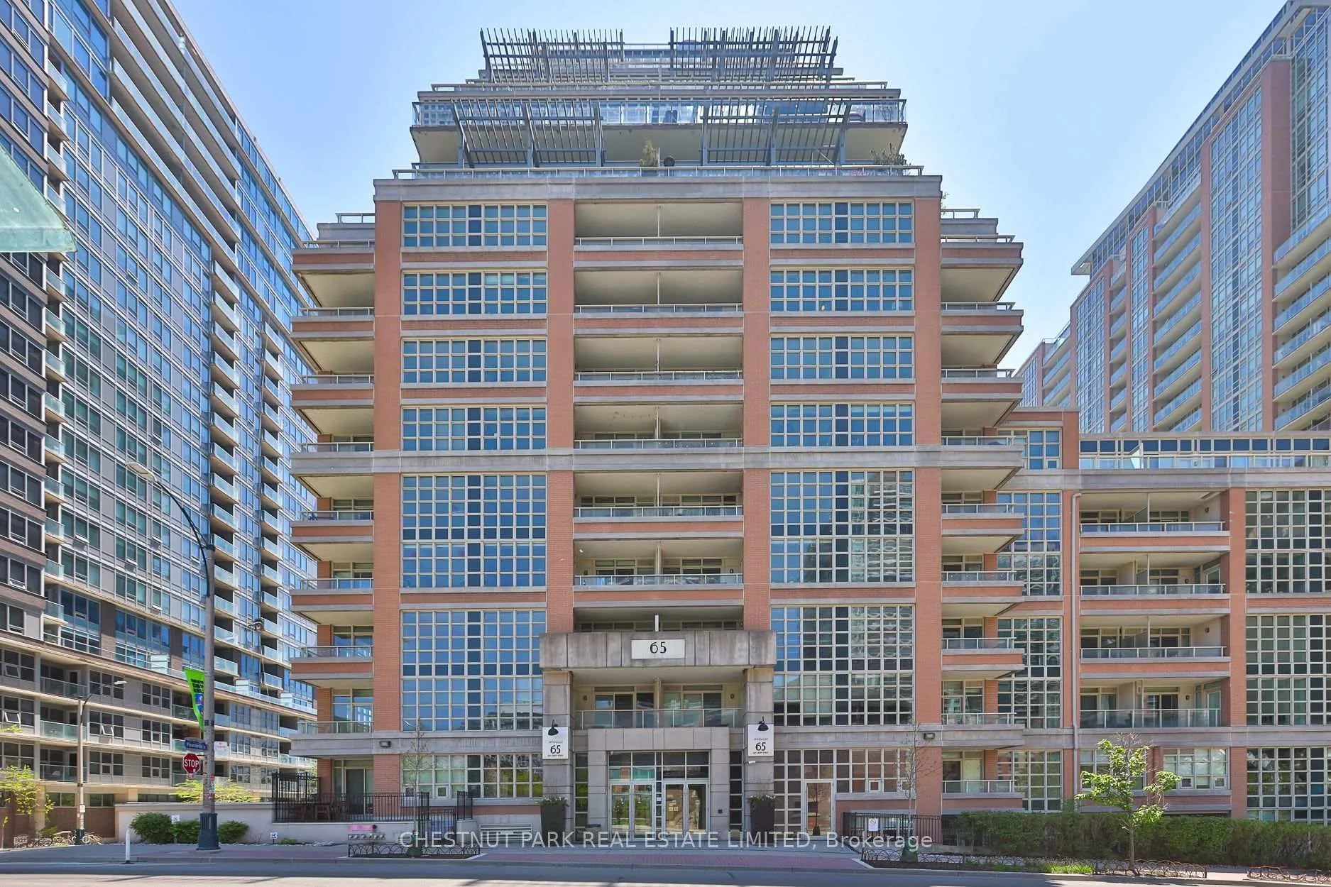 Front of Unit 913, 65 East Liberty Street