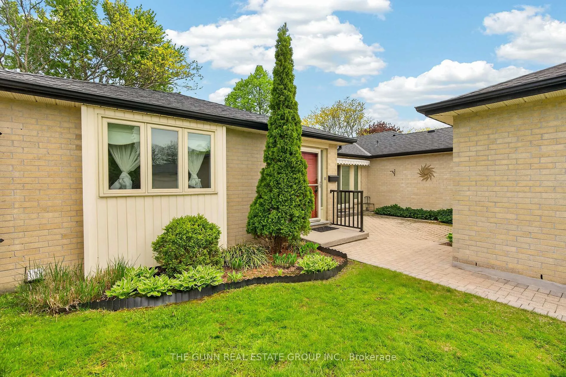 Photo 7 of Unit 31, 211 Pine Valley Drive, London, South N — HOMEH