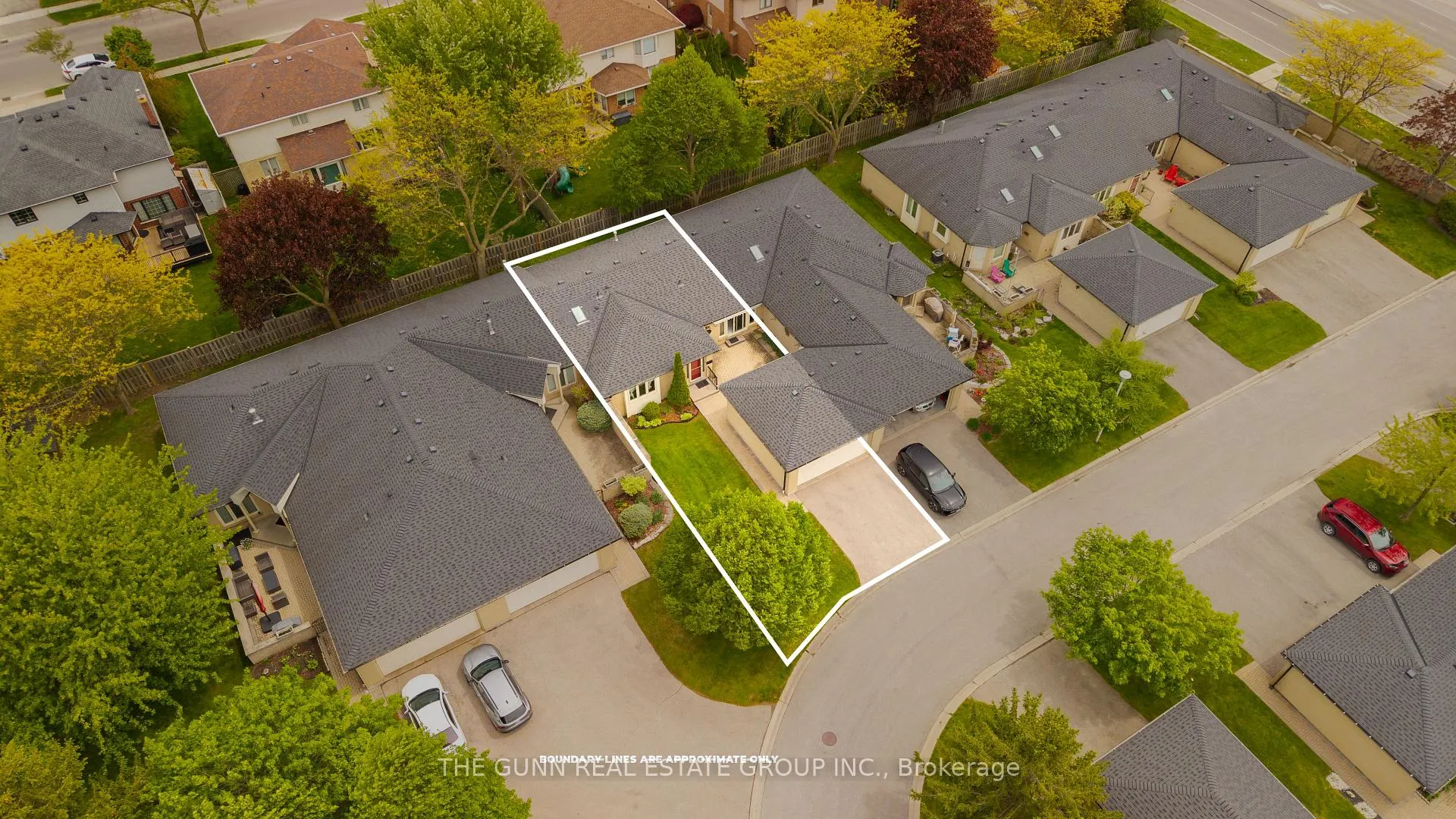 Photo 12 of Unit 31, 211 Pine Valley Drive, London, South N — HOMEH