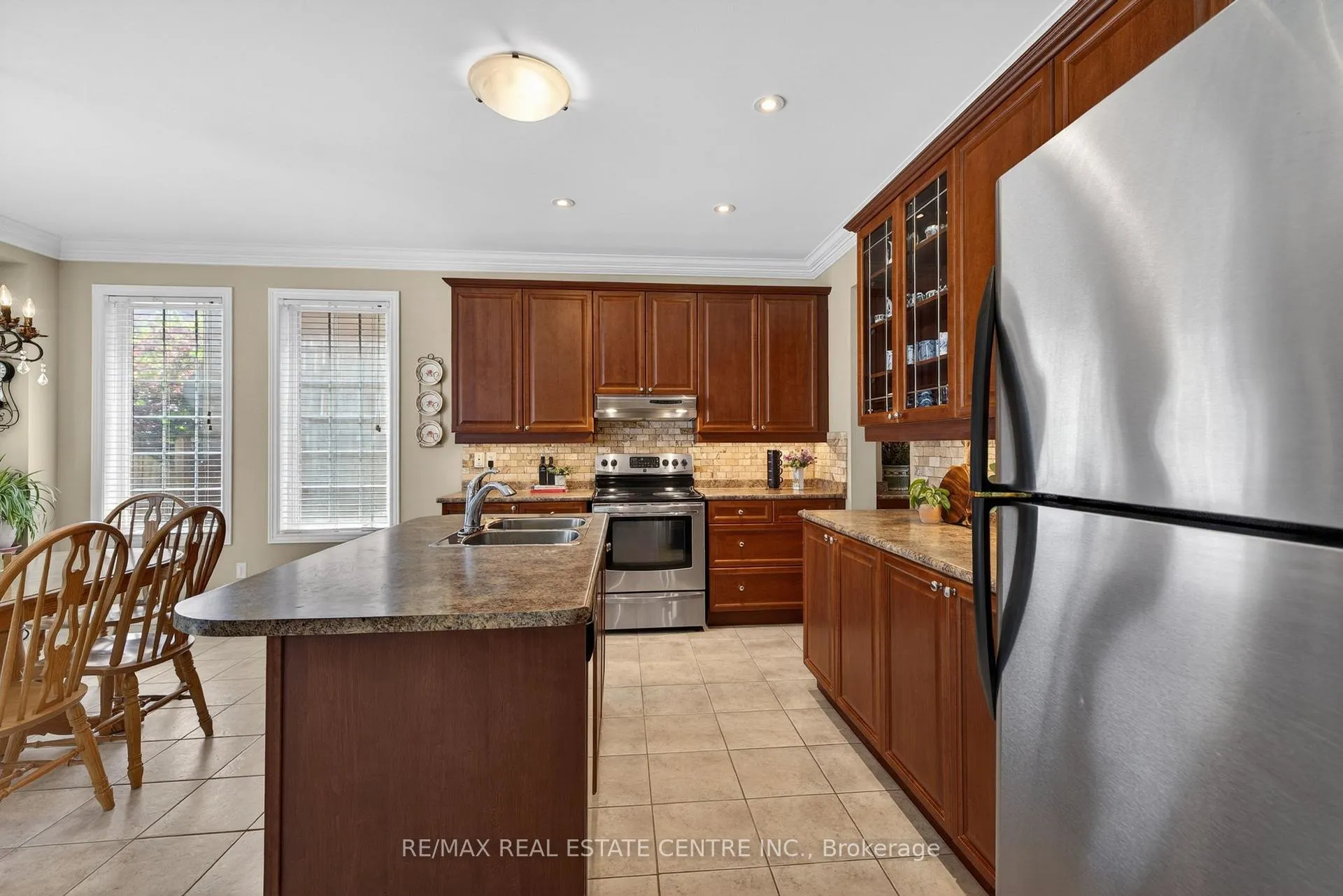 Photo 15 of 1022 Laidlaw Drive, Milton, Clarke — HOMEH