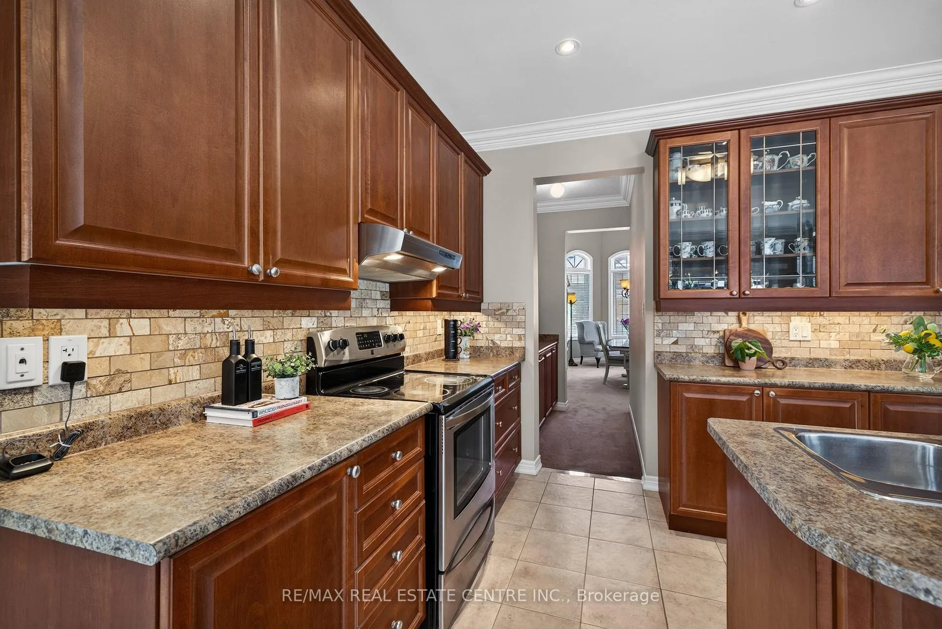 Photo 18 of 1022 Laidlaw Drive, Milton, Clarke — HOMEH