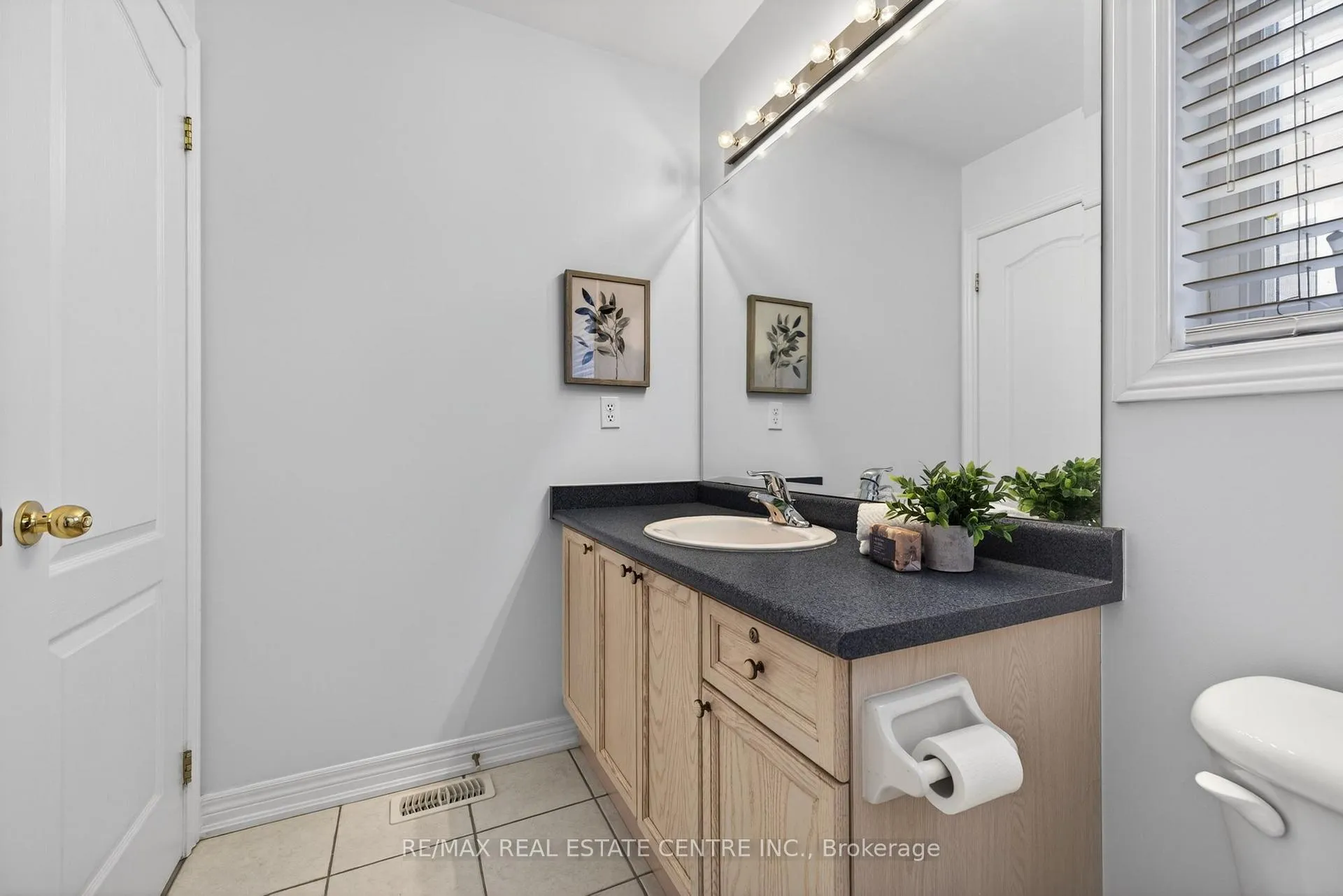 Photo 32 of 1022 Laidlaw Drive, Milton, Clarke — HOMEH