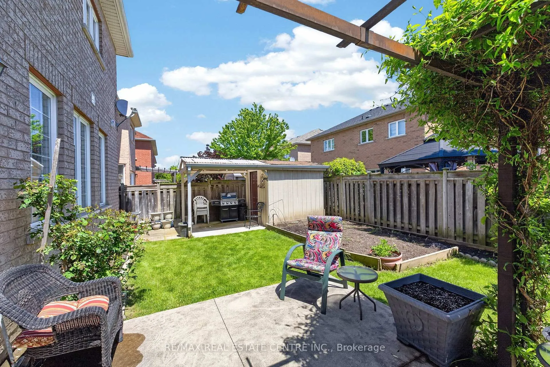 Photo 44 of 1022 Laidlaw Drive, Milton, Clarke — HOMEH