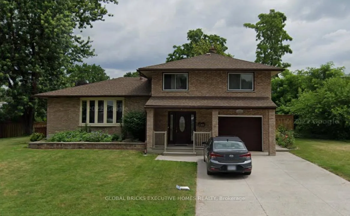 Photo 1 of 1039 Willowbrook Road, Burlington, LaSalle — HOMEH