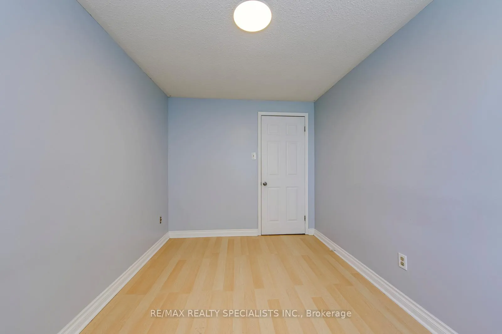 Photo 23 of Unit 100, 93 Hansen Road, Brampton, Madoc — HOMEH