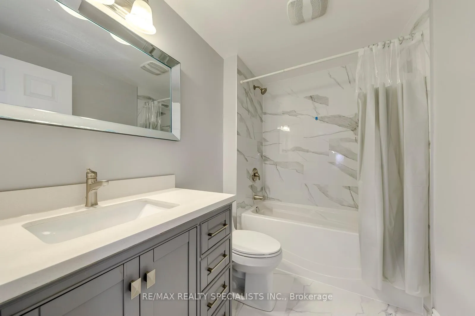 Photo 26 of Unit 100, 93 Hansen Road, Brampton, Madoc — HOMEH