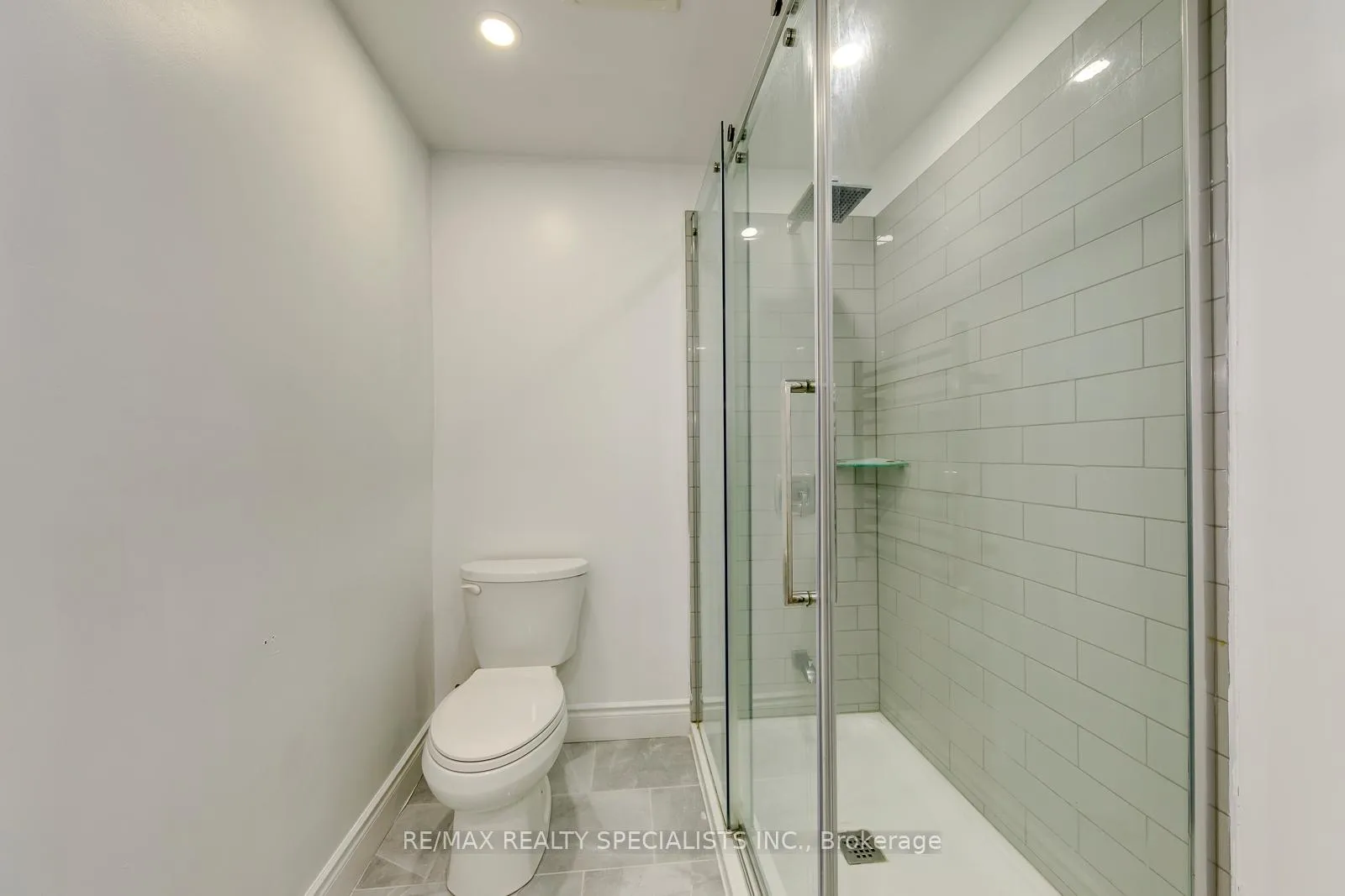 Photo 31 of Unit 100, 93 Hansen Road, Brampton, Madoc — HOMEH