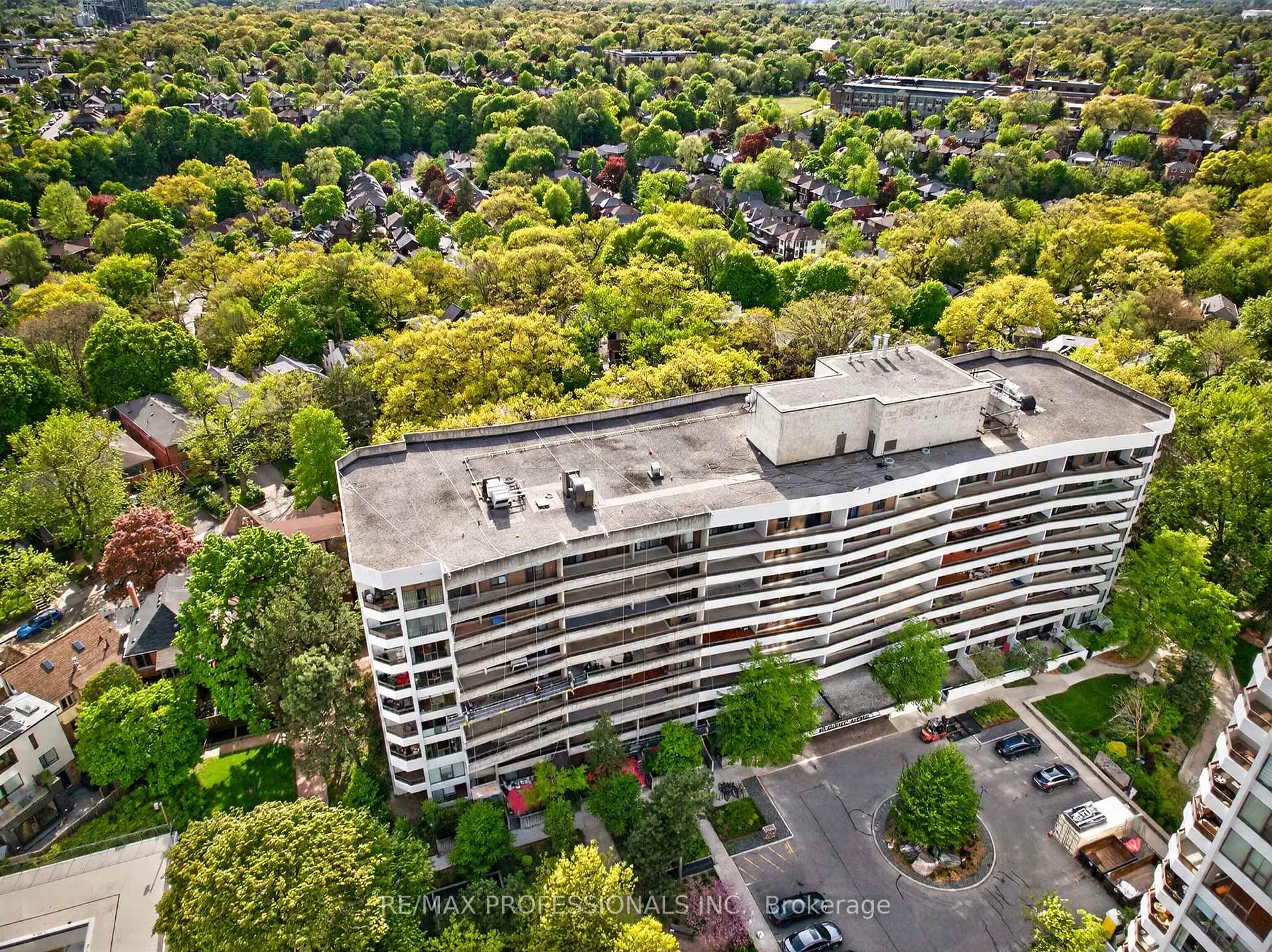 Photo 2 of Unit 122, 80 Quebec Avenue, Toronto, High Park North — HOMEH