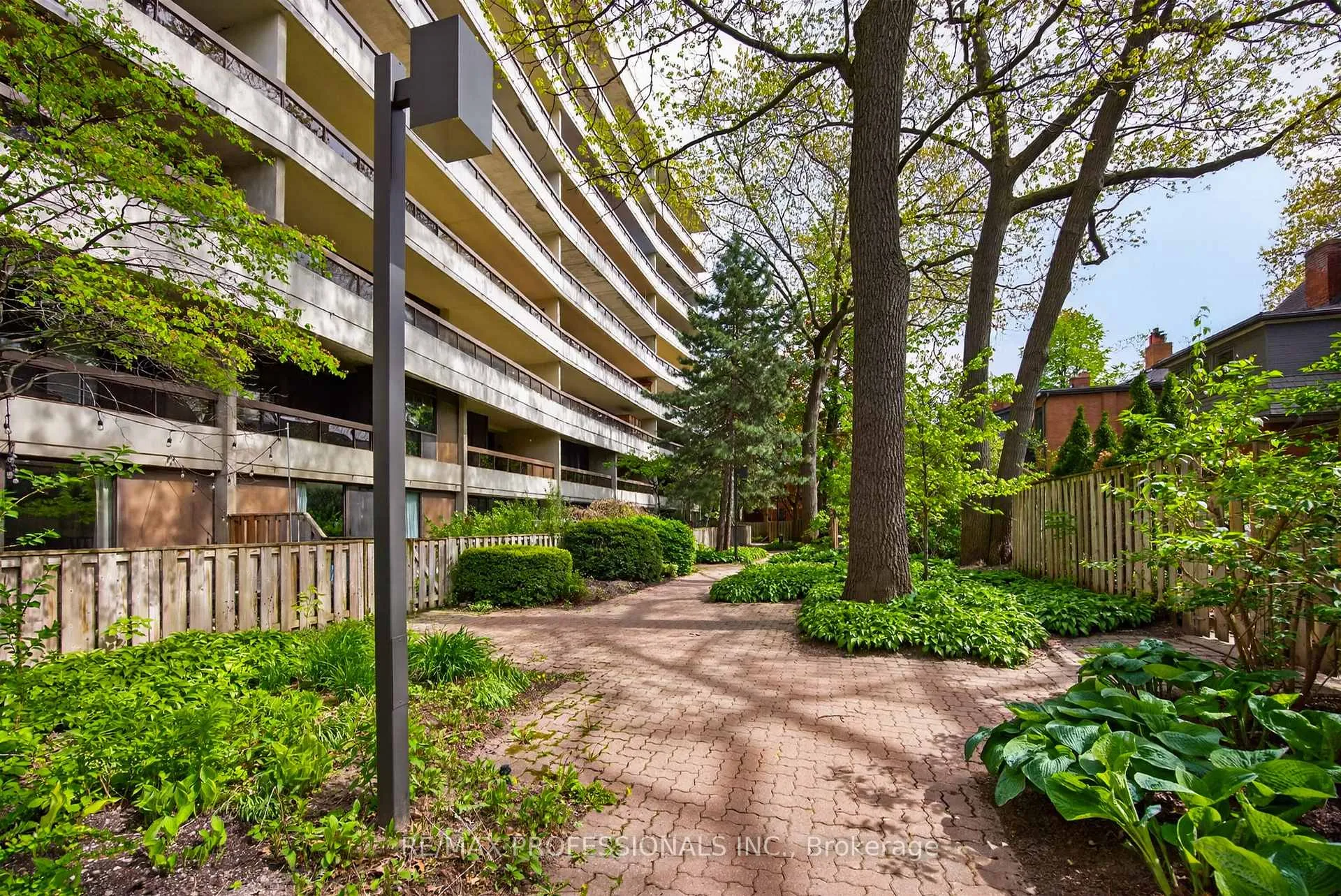 Photo 34 of Unit 122, 80 Quebec Avenue, Toronto, High Park North — HOMEH