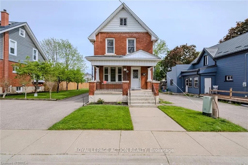 Photo 2 of 110 Arthur Street, Brantford — HOMEH