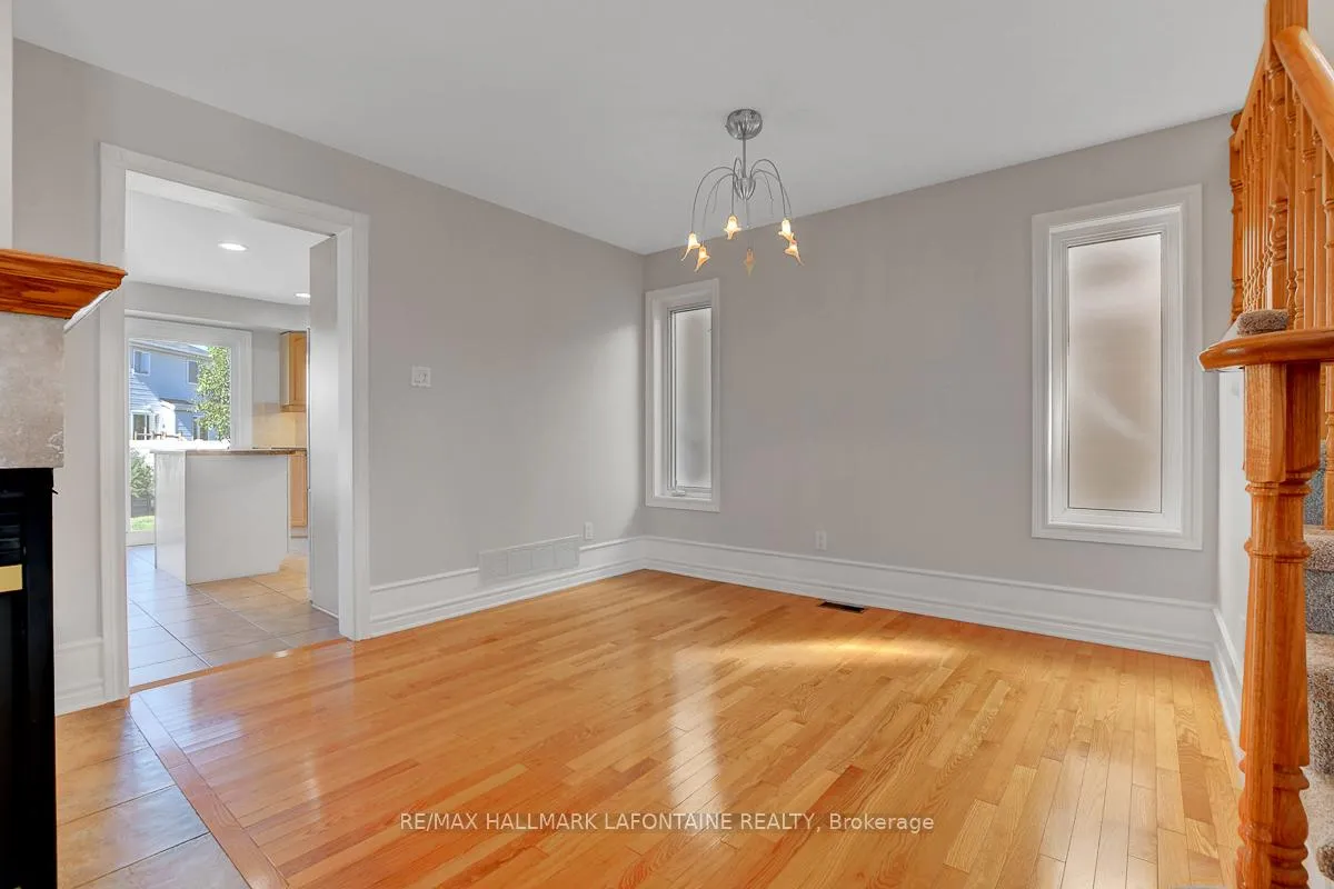 Photo 6 of 919 Scala Avenue, Ottawa, Notting Hill/Summerside — HOMEH