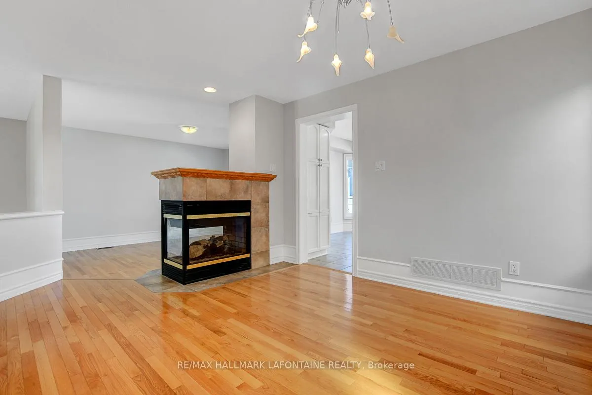 Photo 8 of 919 Scala Avenue, Ottawa, Notting Hill/Summerside — HOMEH
