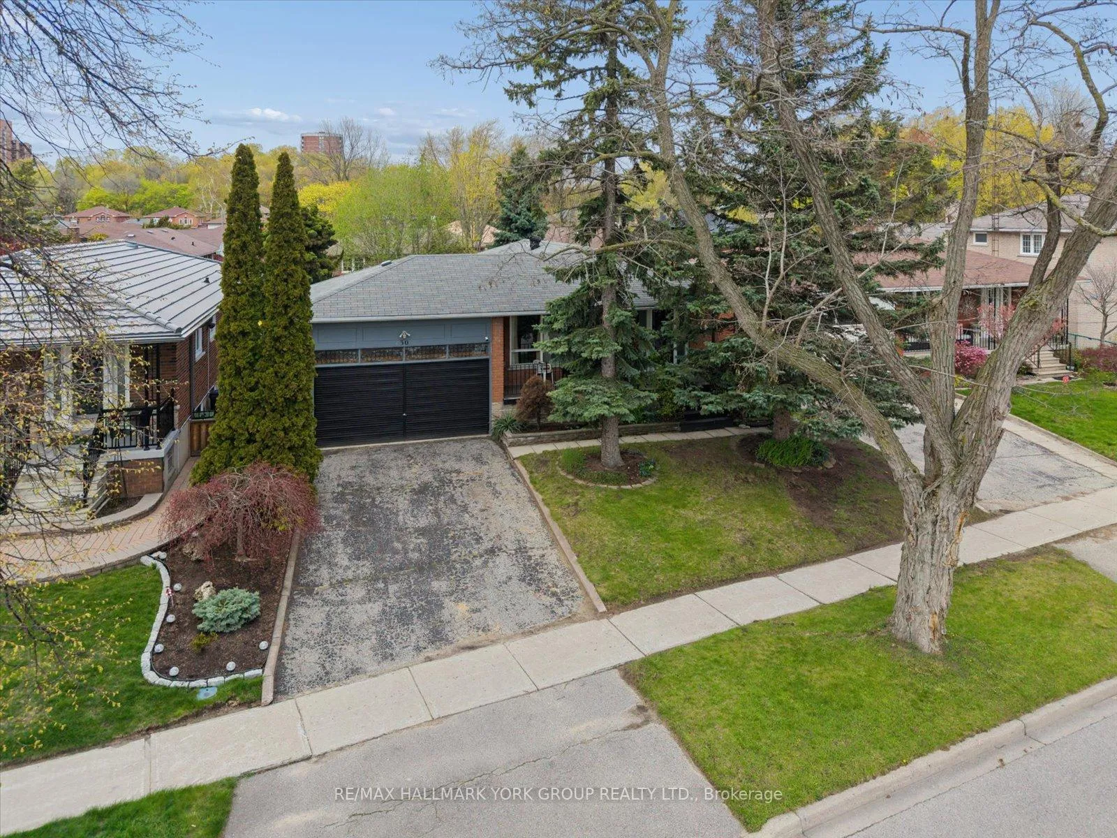 Photo 1 of 30 Briarbluff Avenue, Scarborough, West Hill — HOMEH