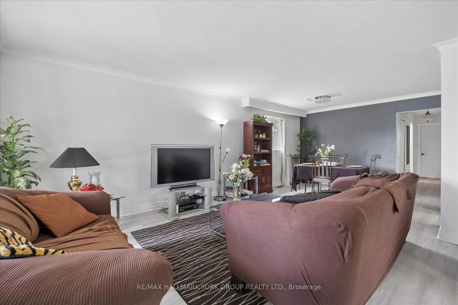 Photo 9 of 30 Briarbluff Avenue, Scarborough, West Hill — HOMEH