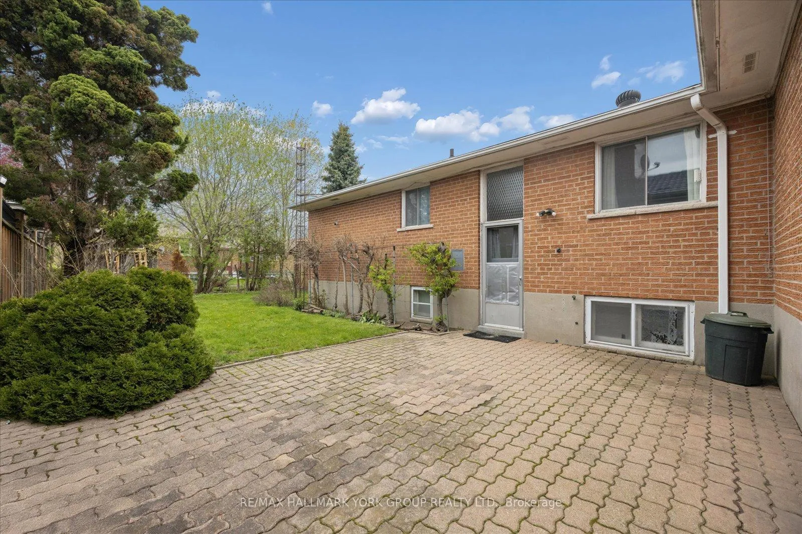 Photo 38 of 30 Briarbluff Avenue, Scarborough, West Hill — HOMEH